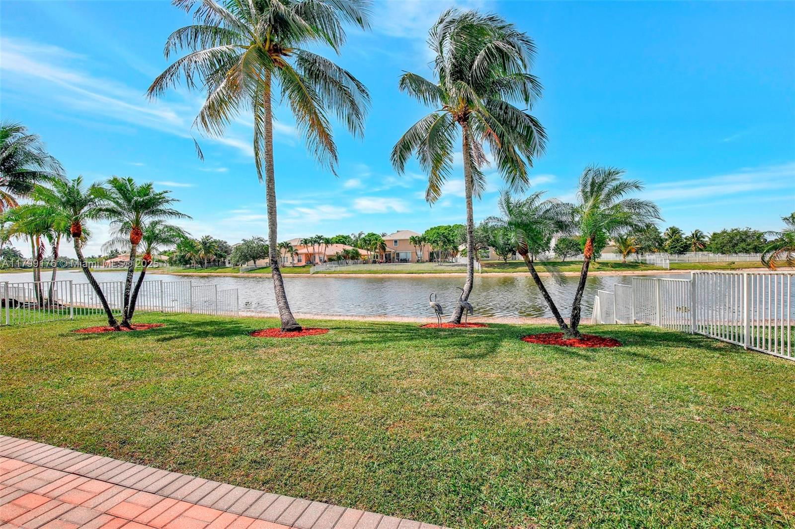 Real estate property located at 14284 18th Mnr, Broward, Pembroke Falls Phase 7, Pembroke Pines, FL