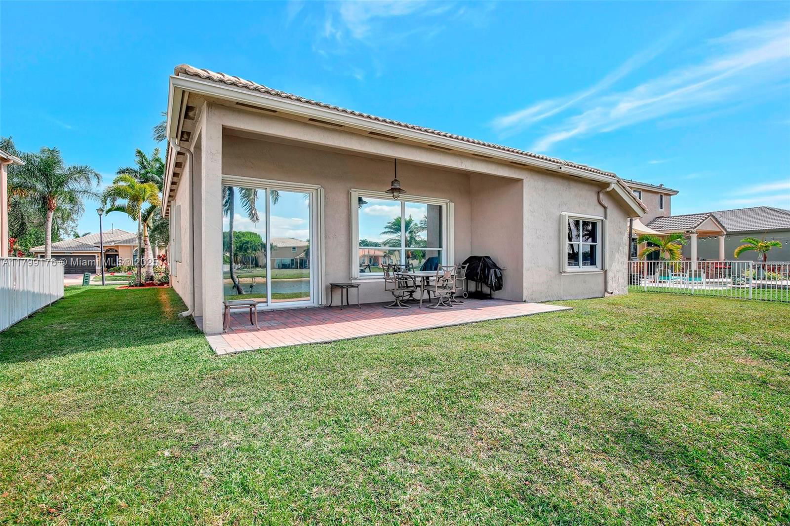 Real estate property located at 14284 18th Mnr, Broward, Pembroke Falls Phase 7, Pembroke Pines, FL