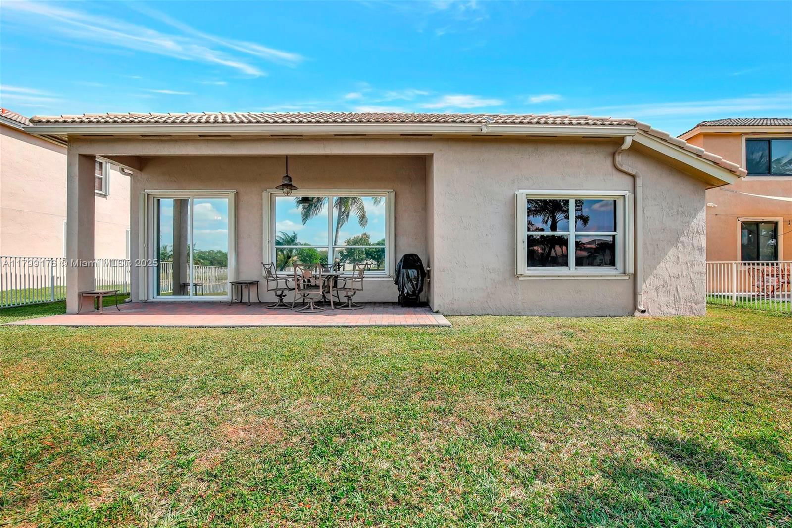 Real estate property located at 14284 18th Mnr, Broward, Pembroke Falls Phase 7, Pembroke Pines, FL