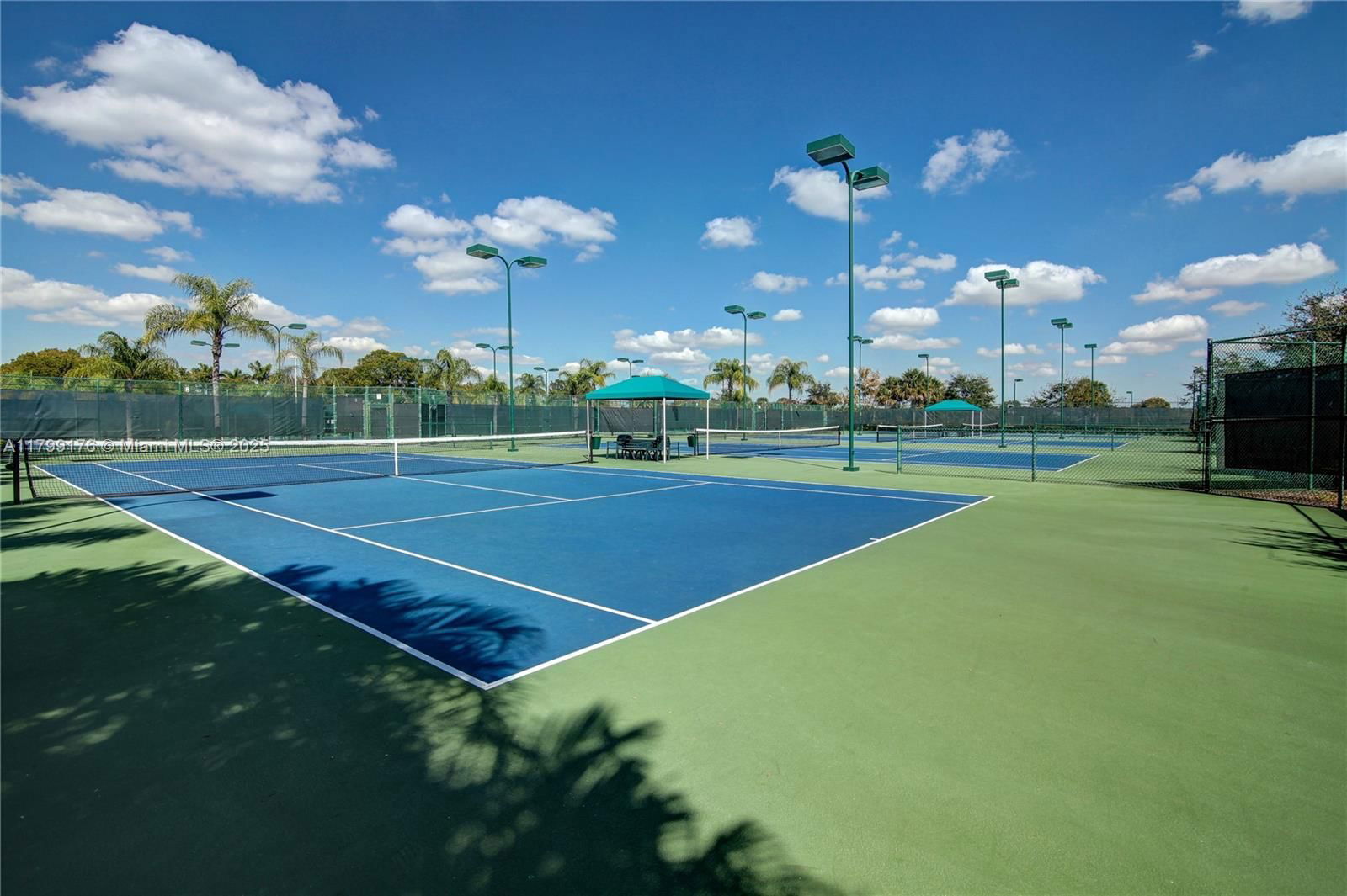 Real estate property located at 14284 18th Mnr, Broward, Pembroke Falls Phase 7, Pembroke Pines, FL