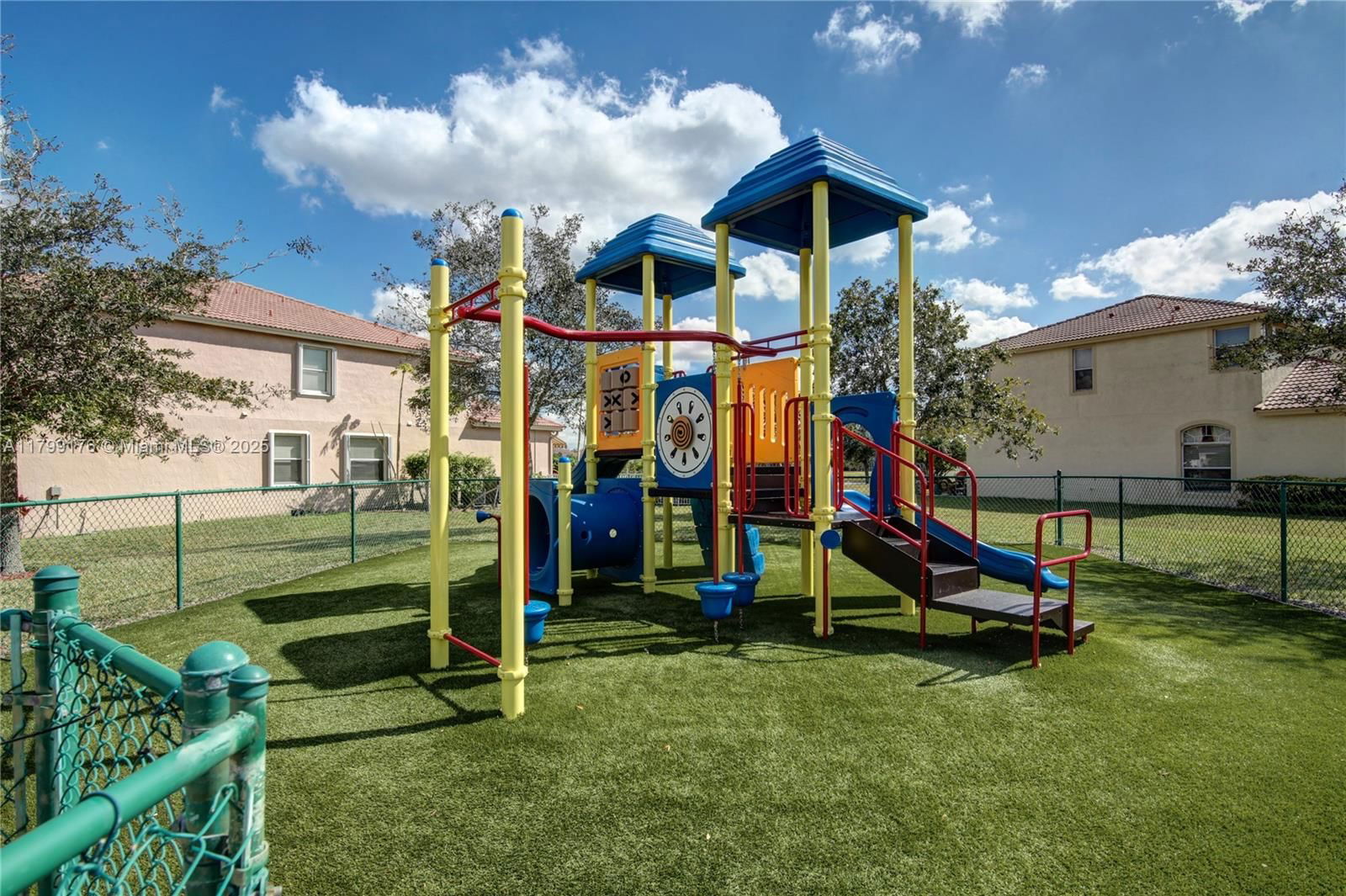 Real estate property located at 14284 18th Mnr, Broward, Pembroke Falls Phase 7, Pembroke Pines, FL