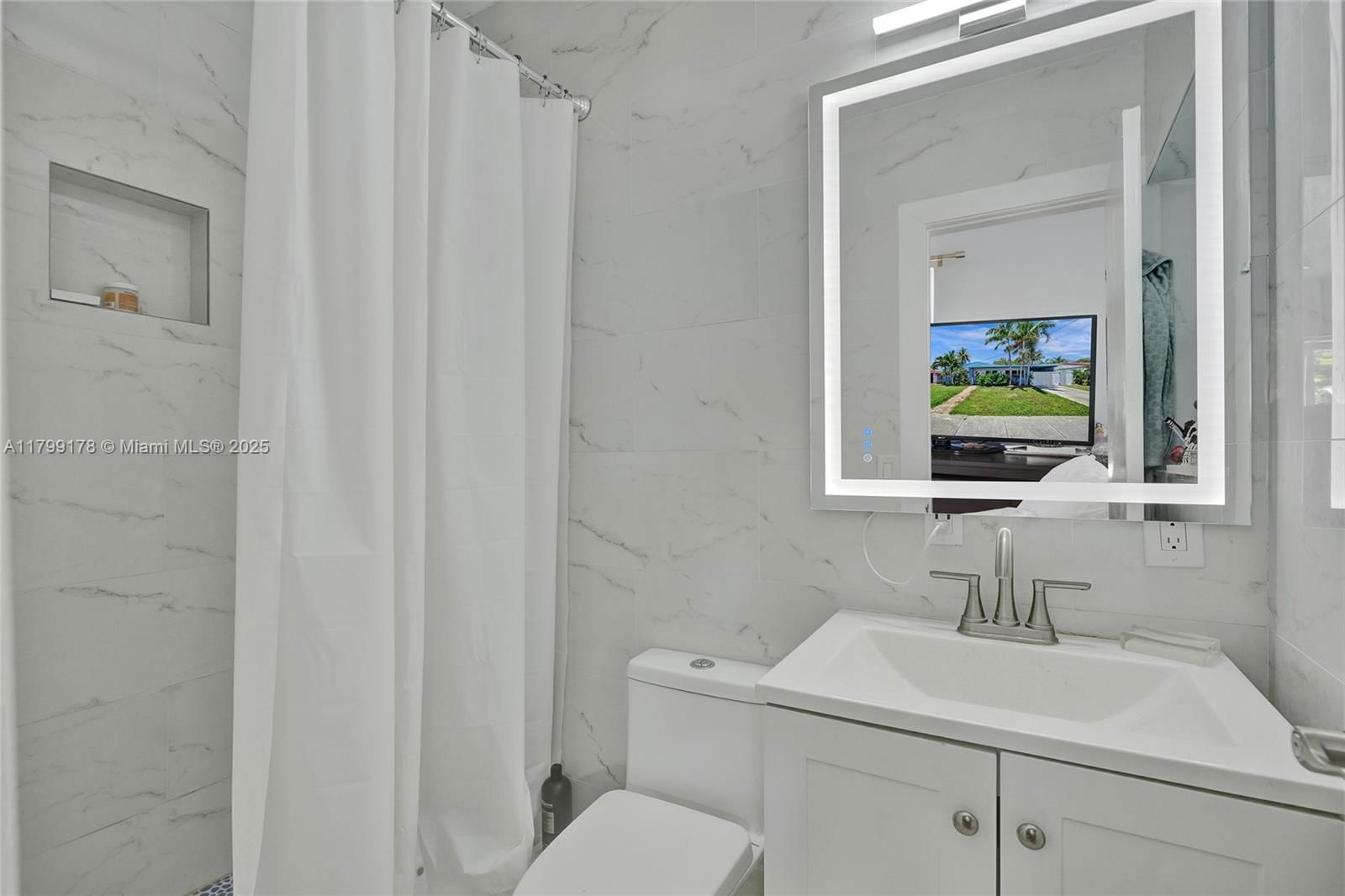 Real estate property located at 1155 Hayes St, Broward, Look Homesites No 4, Hollywood, FL