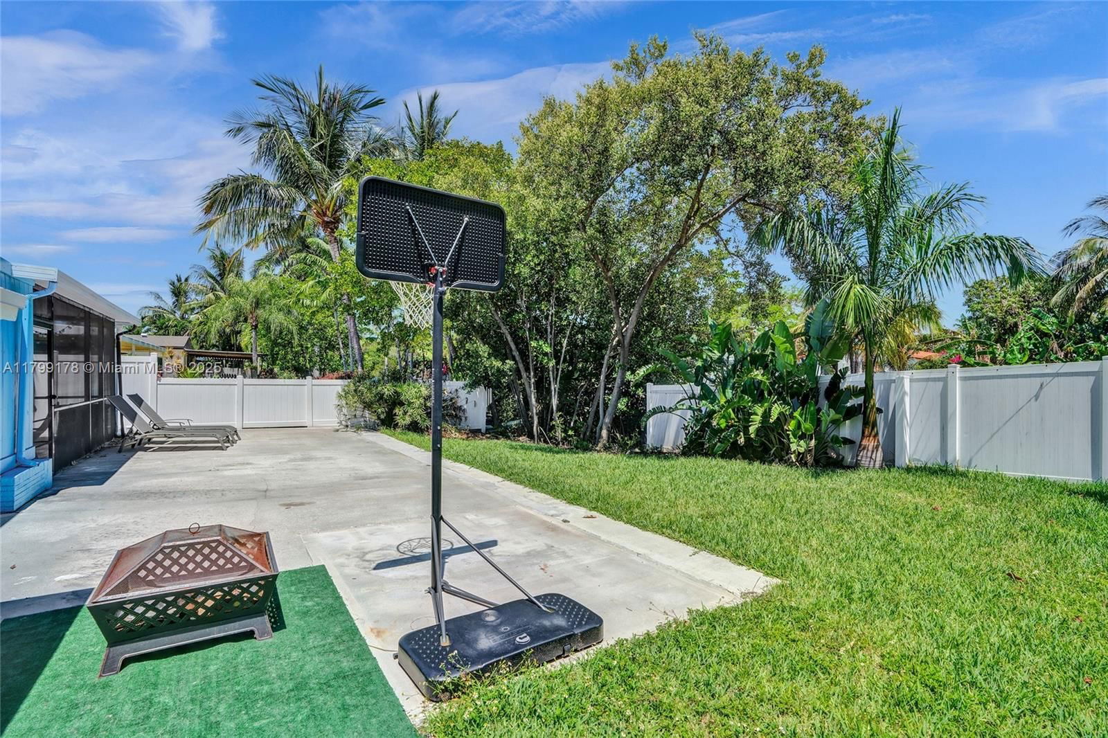 Real estate property located at 1155 Hayes St, Broward, Look Homesites No 4, Hollywood, FL