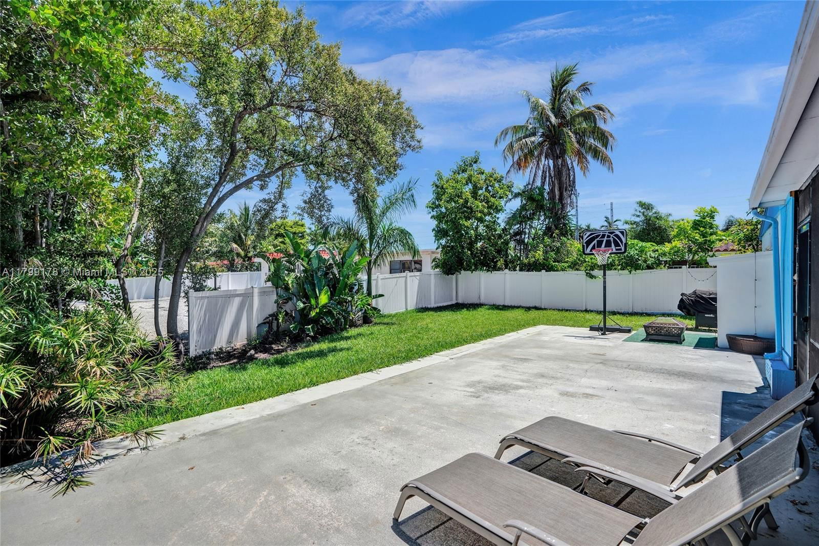 Real estate property located at 1155 Hayes St, Broward, Look Homesites No 4, Hollywood, FL
