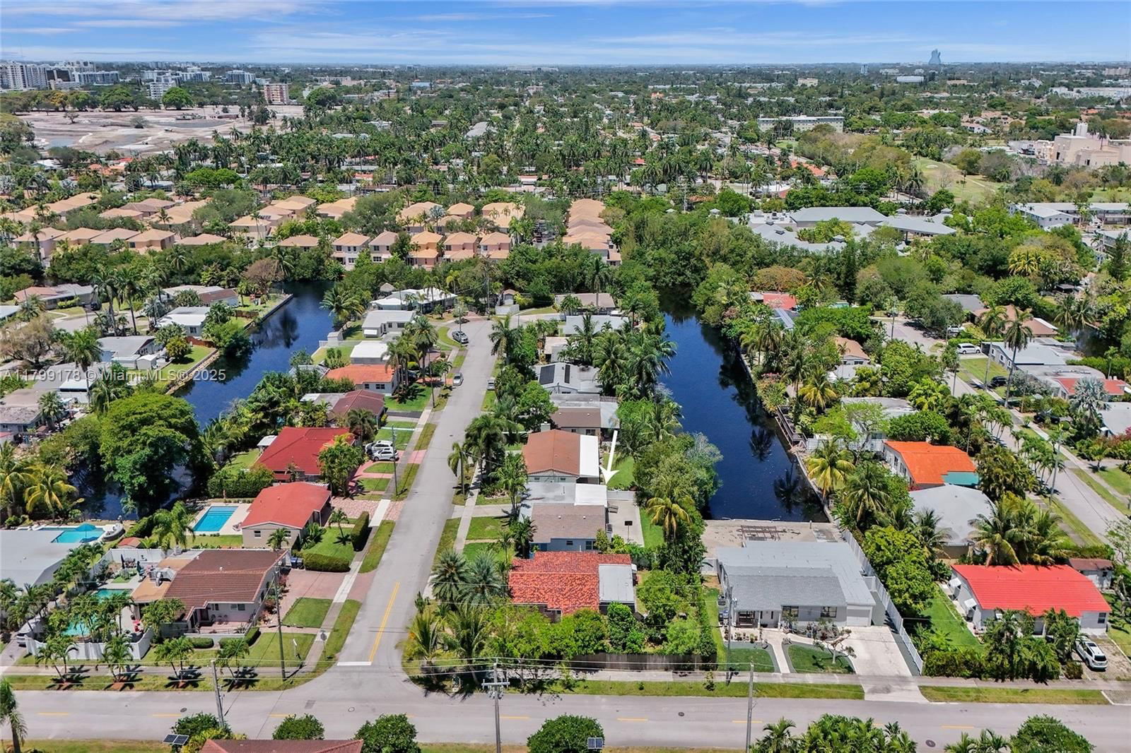 Real estate property located at 1155 Hayes St, Broward, Look Homesites No 4, Hollywood, FL