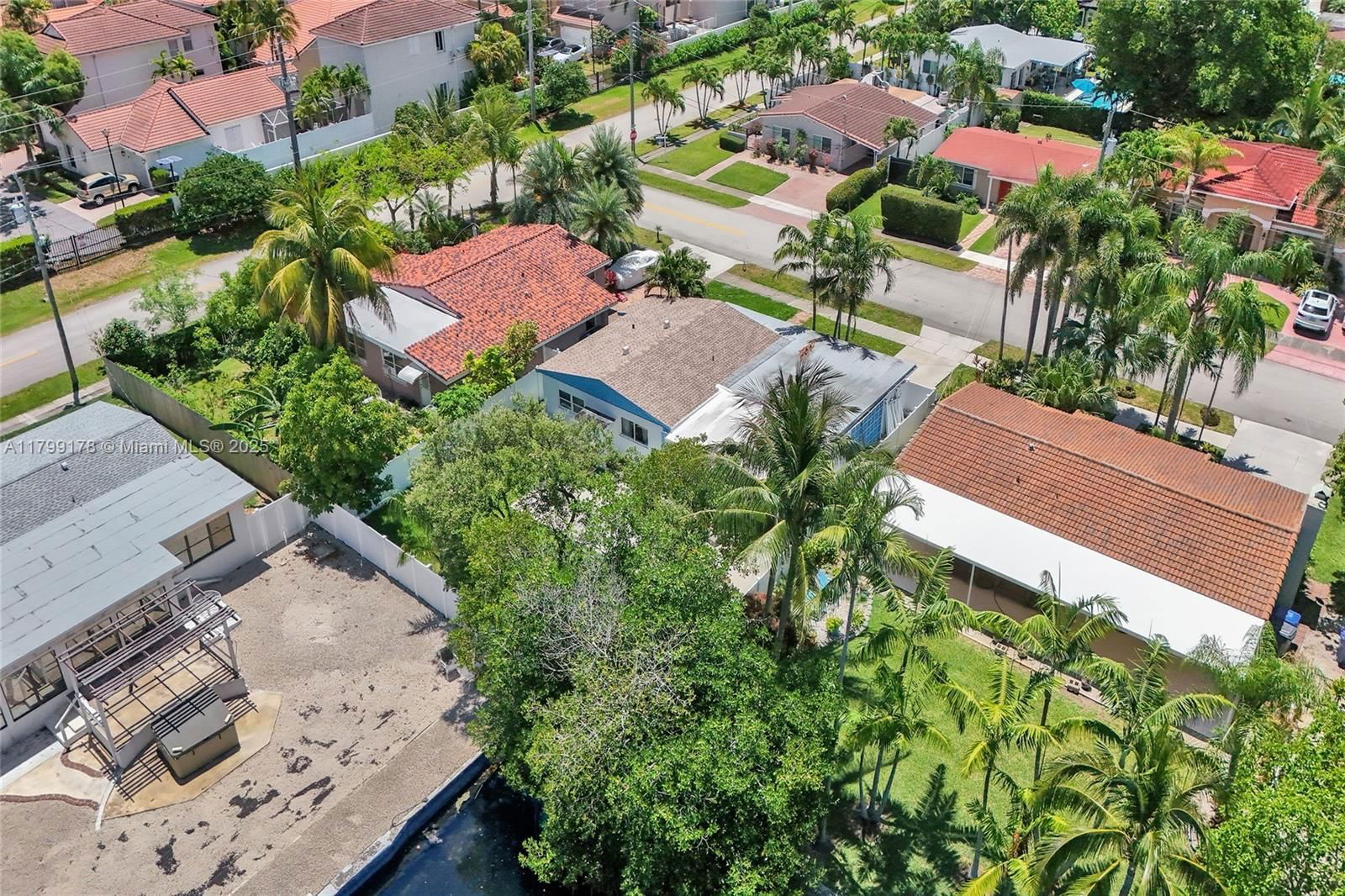 Real estate property located at 1155 Hayes St, Broward, Look Homesites No 4, Hollywood, FL