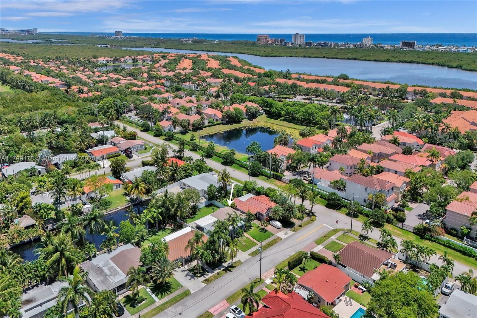 Real estate property located at 1155 Hayes St, Broward, Look Homesites No 4, Hollywood, FL