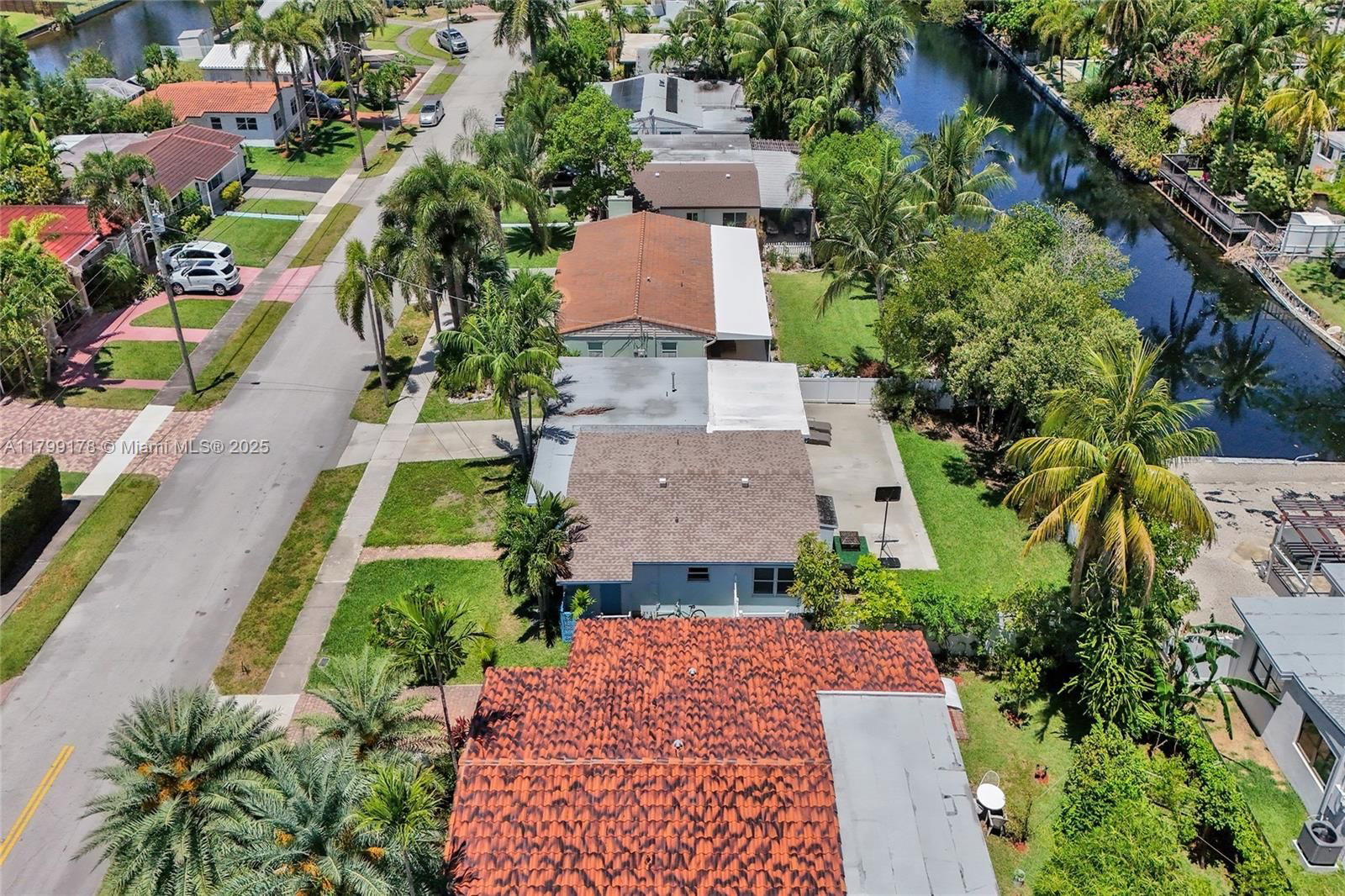 Real estate property located at 1155 Hayes St, Broward, Look Homesites No 4, Hollywood, FL