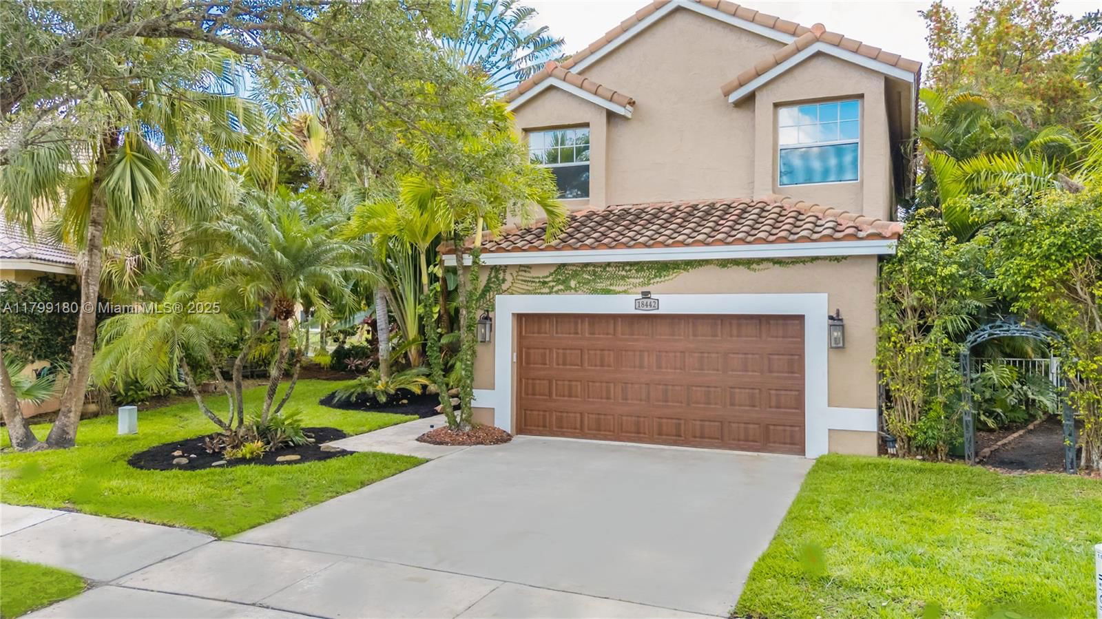 Real estate property located at 18442 12th St, Broward, Chapel Lake Estates, Pembroke Pines, FL
