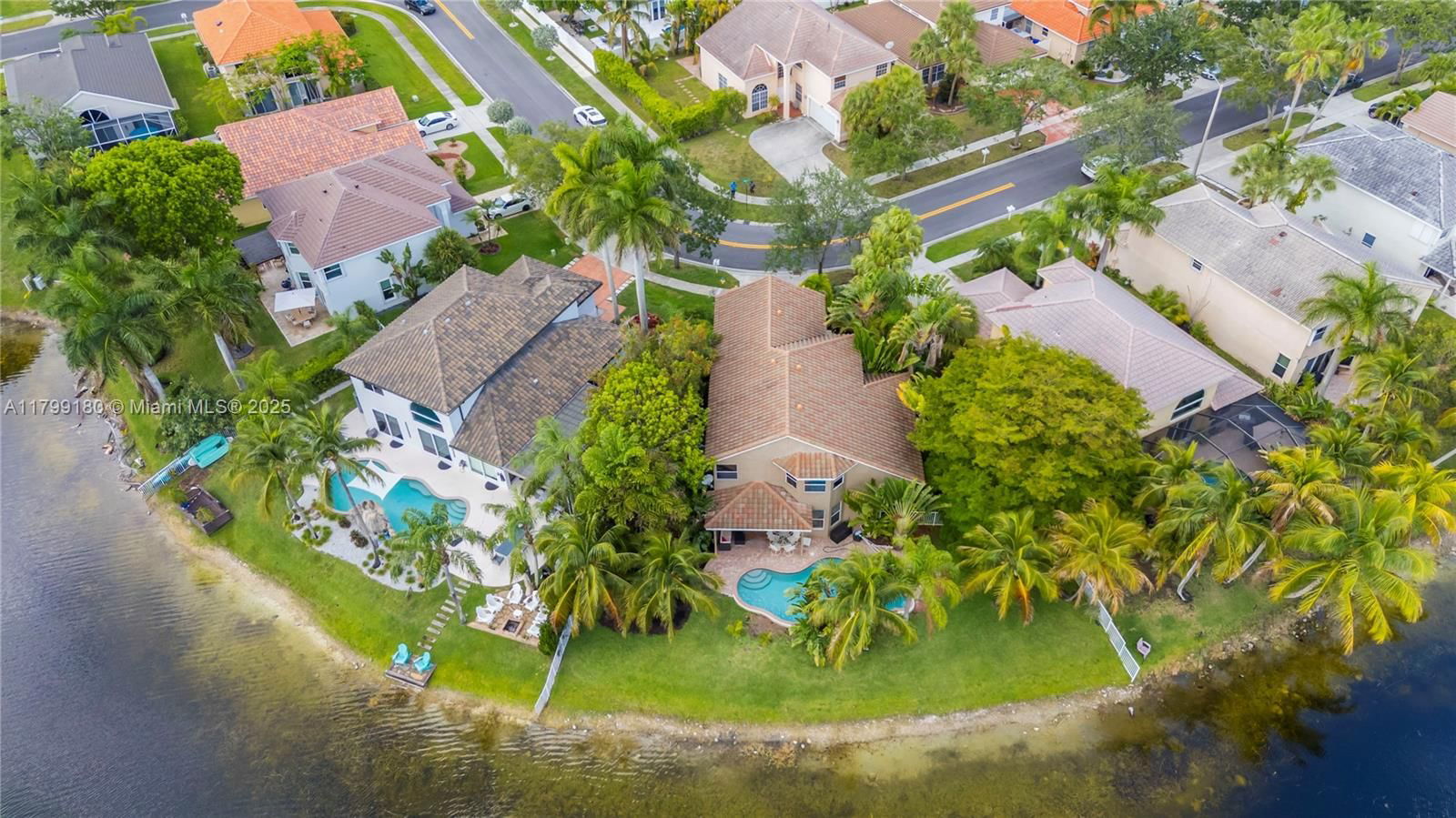 Real estate property located at 18442 12th St, Broward, Chapel Lake Estates, Pembroke Pines, FL