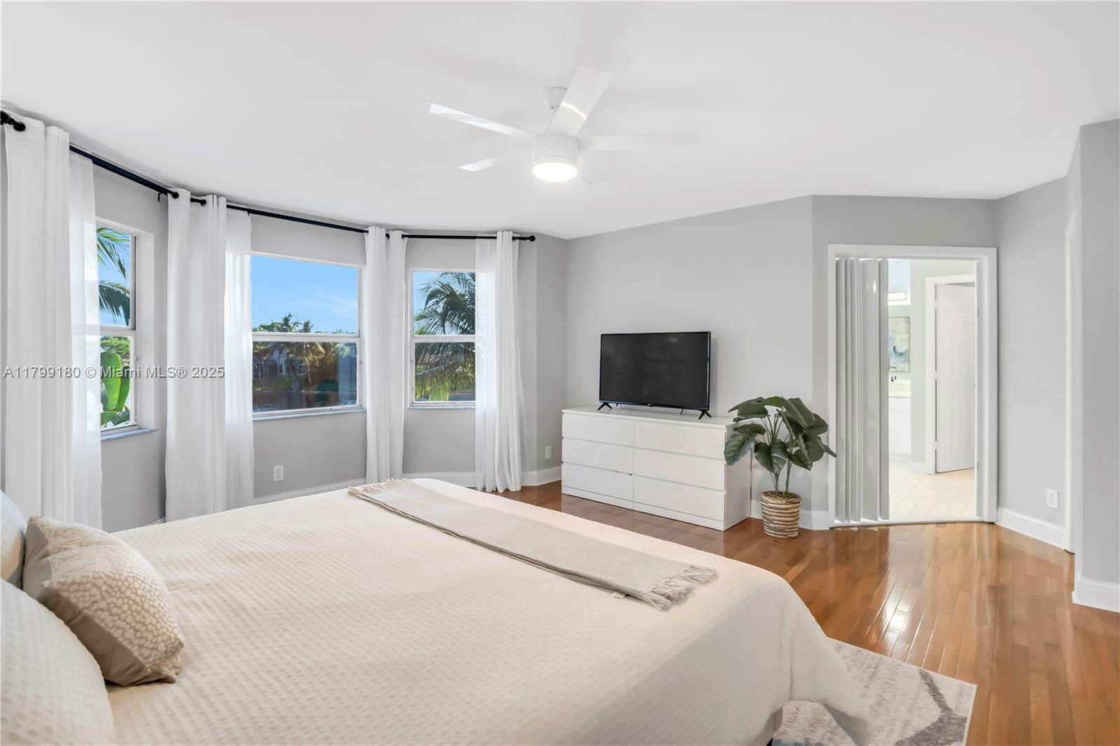 Real estate property located at 18442 12th St, Broward, Chapel Lake Estates, Pembroke Pines, FL