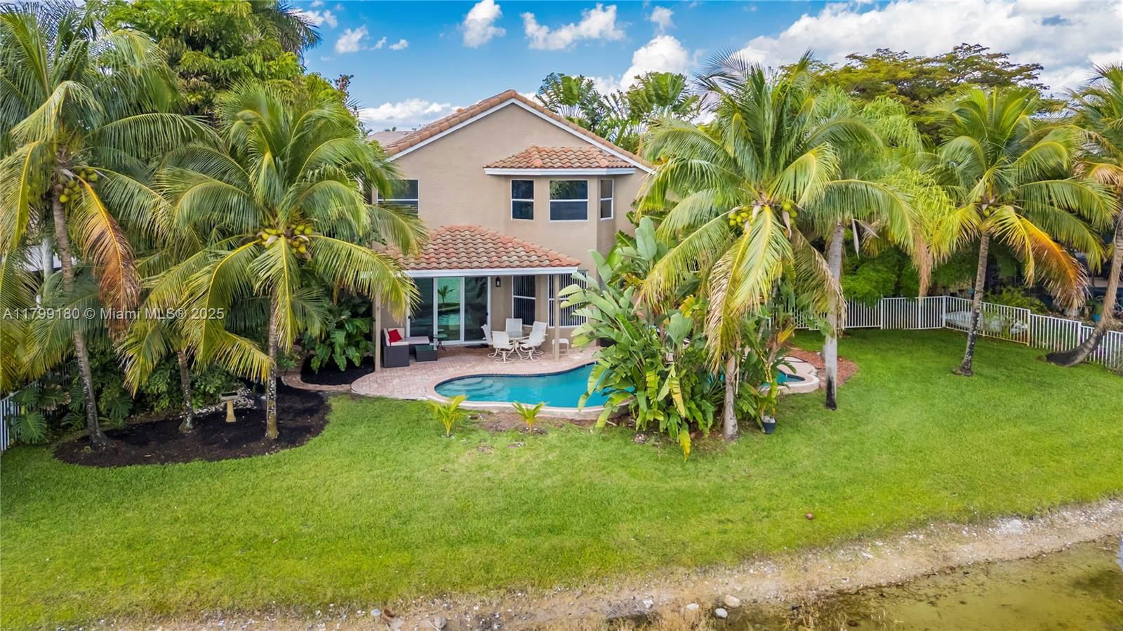 Real estate property located at 18442 12th St, Broward, Chapel Lake Estates, Pembroke Pines, FL