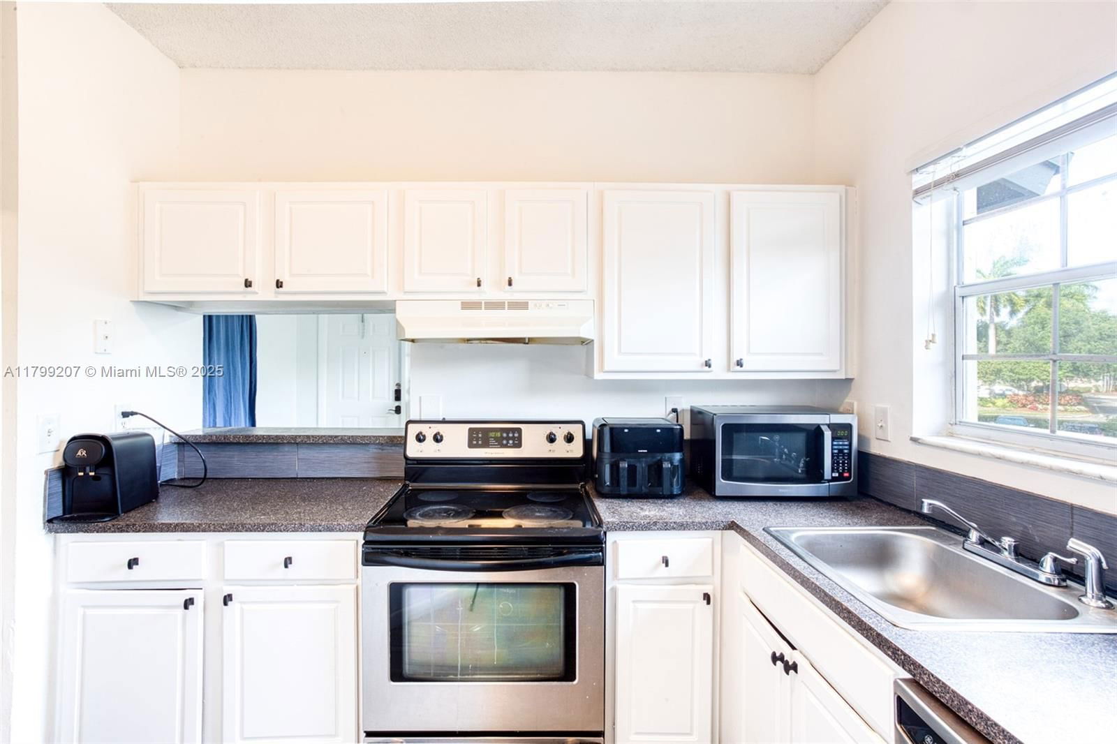 Real estate property located at 2301 96th Ter #16C, Broward, Reflections At Pembroke P, Pembroke Pines, FL