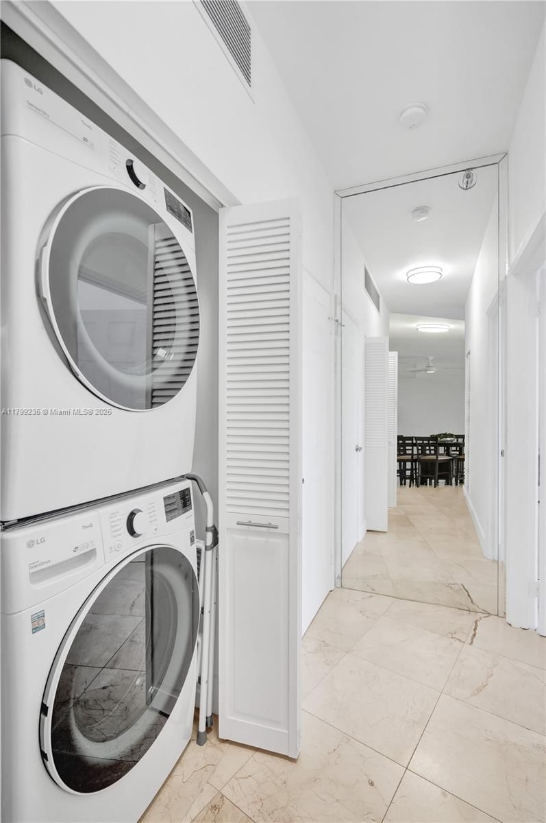Real estate property located at 3400 192nd St PH11, Miami-dade, Mystic Pointe Tower 600 C, Aventura, FL