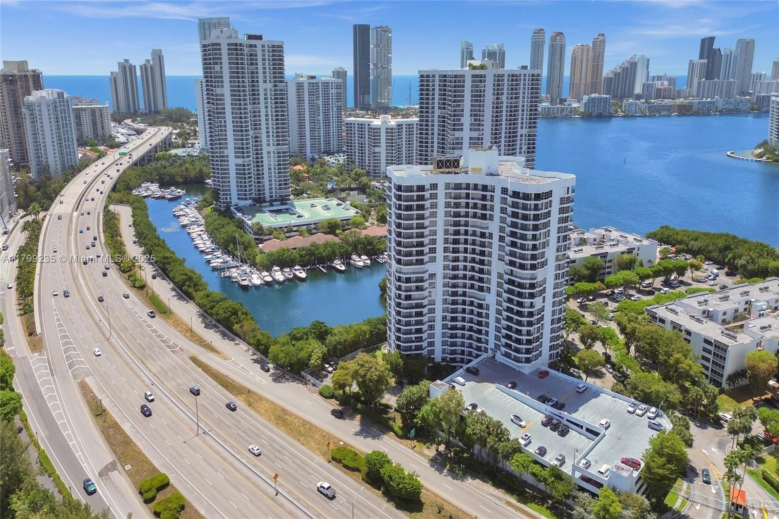 Real estate property located at 3400 192nd St PH11, Miami-dade, Mystic Pointe Tower 600 C, Aventura, FL