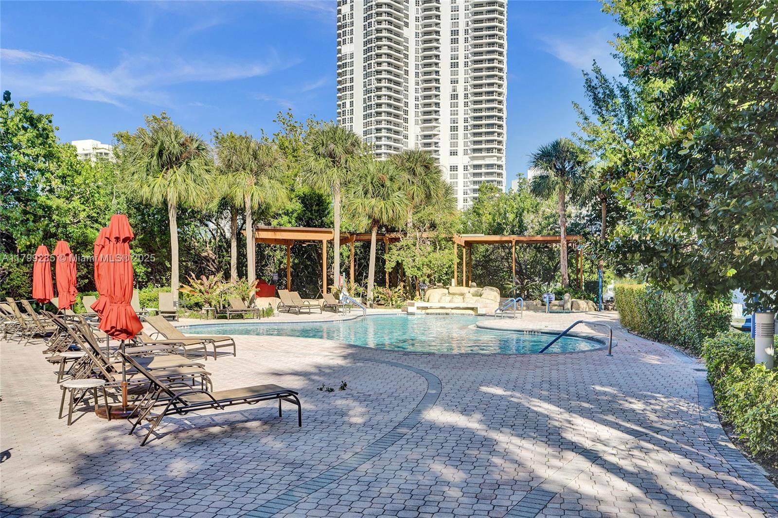 Real estate property located at 3400 192nd St PH11, Miami-dade, Mystic Pointe Tower 600 C, Aventura, FL