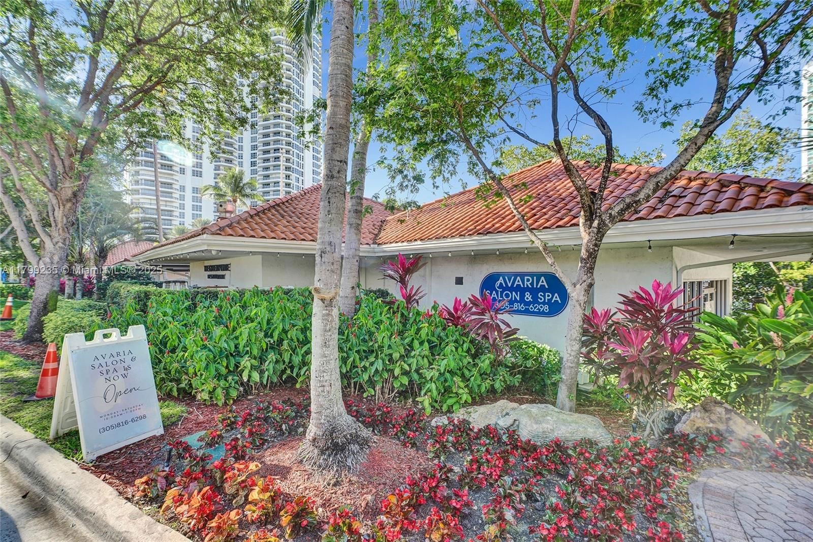 Real estate property located at 3400 192nd St PH11, Miami-dade, Mystic Pointe Tower 600 C, Aventura, FL