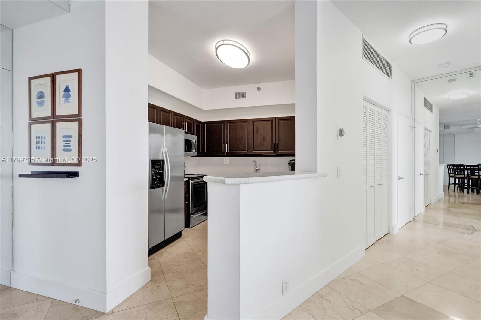 Real estate property located at 3400 192nd St PH11, Miami-dade, Mystic Pointe Tower 600 C, Aventura, FL
