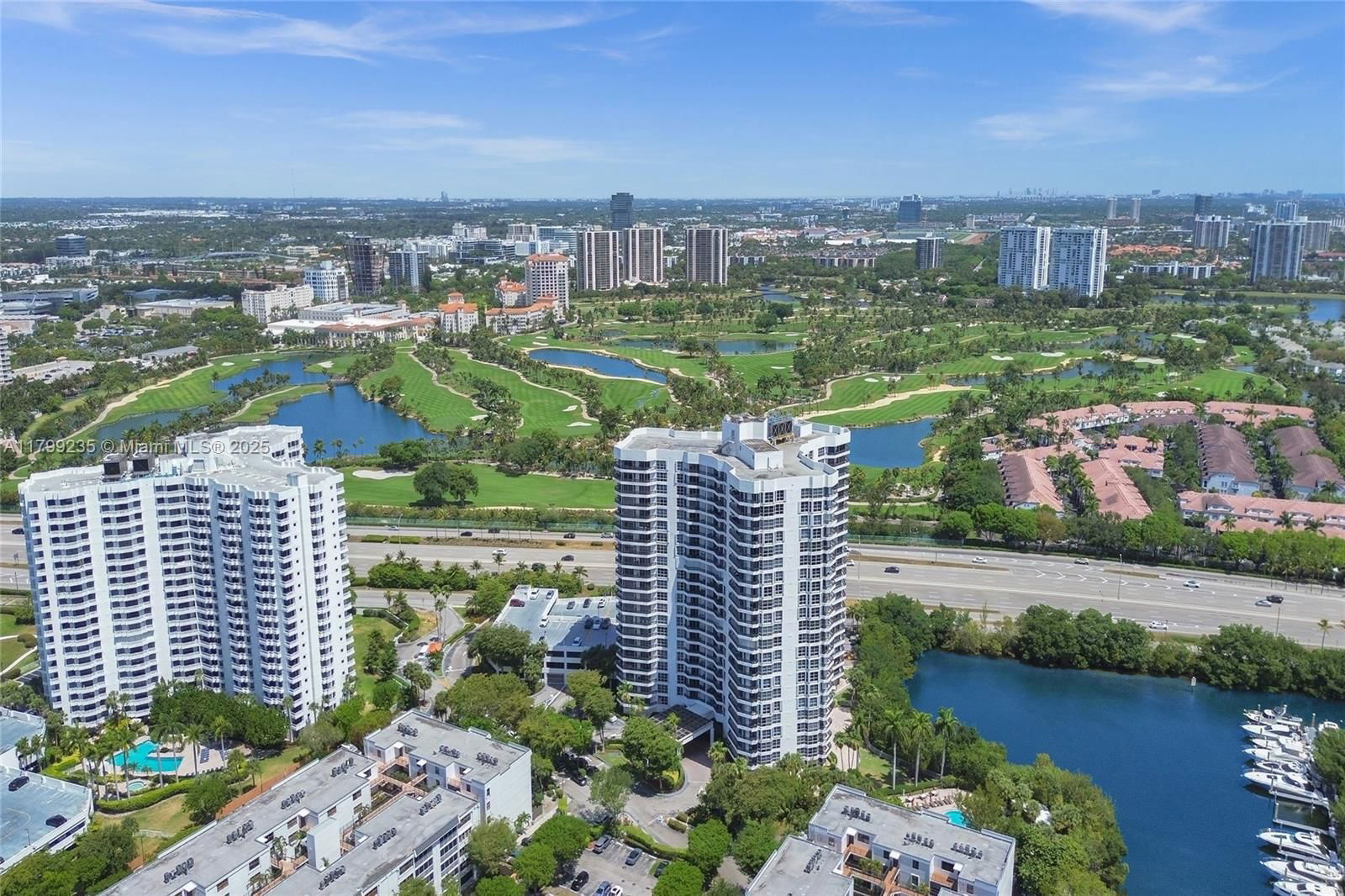 Real estate property located at 3400 192nd St PH11, Miami-dade, Mystic Pointe Tower 600 C, Aventura, FL