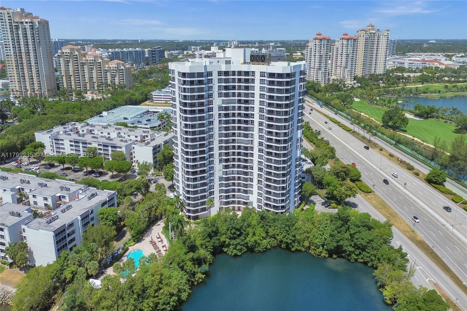 Real estate property located at 3400 192nd St PH11, Miami-dade, Mystic Pointe Tower 600 C, Aventura, FL