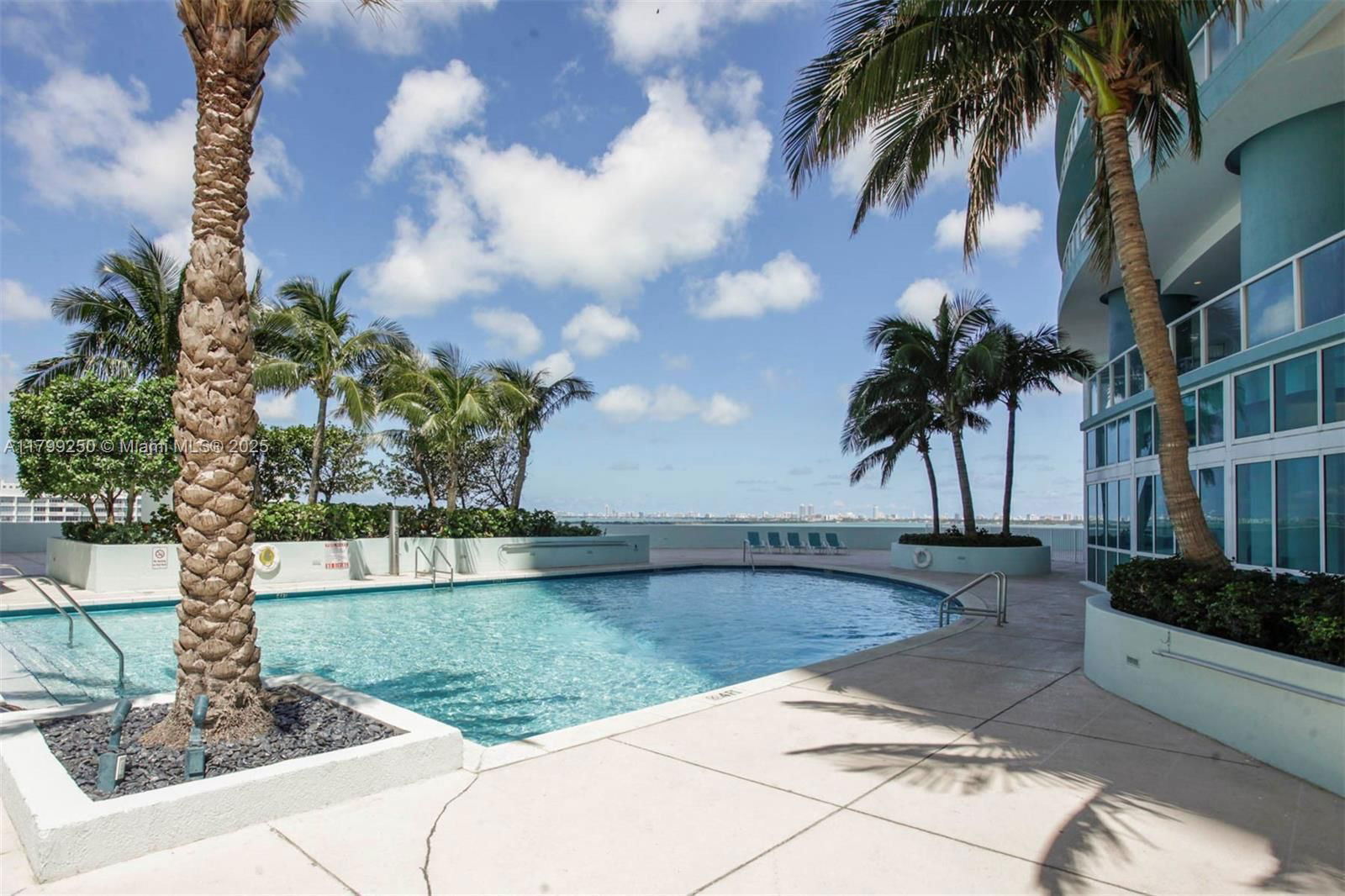 Real estate property located at 1900 Bayshore Dr #2519, Miami-dade, Quantum On The Bay Condo, Miami, FL