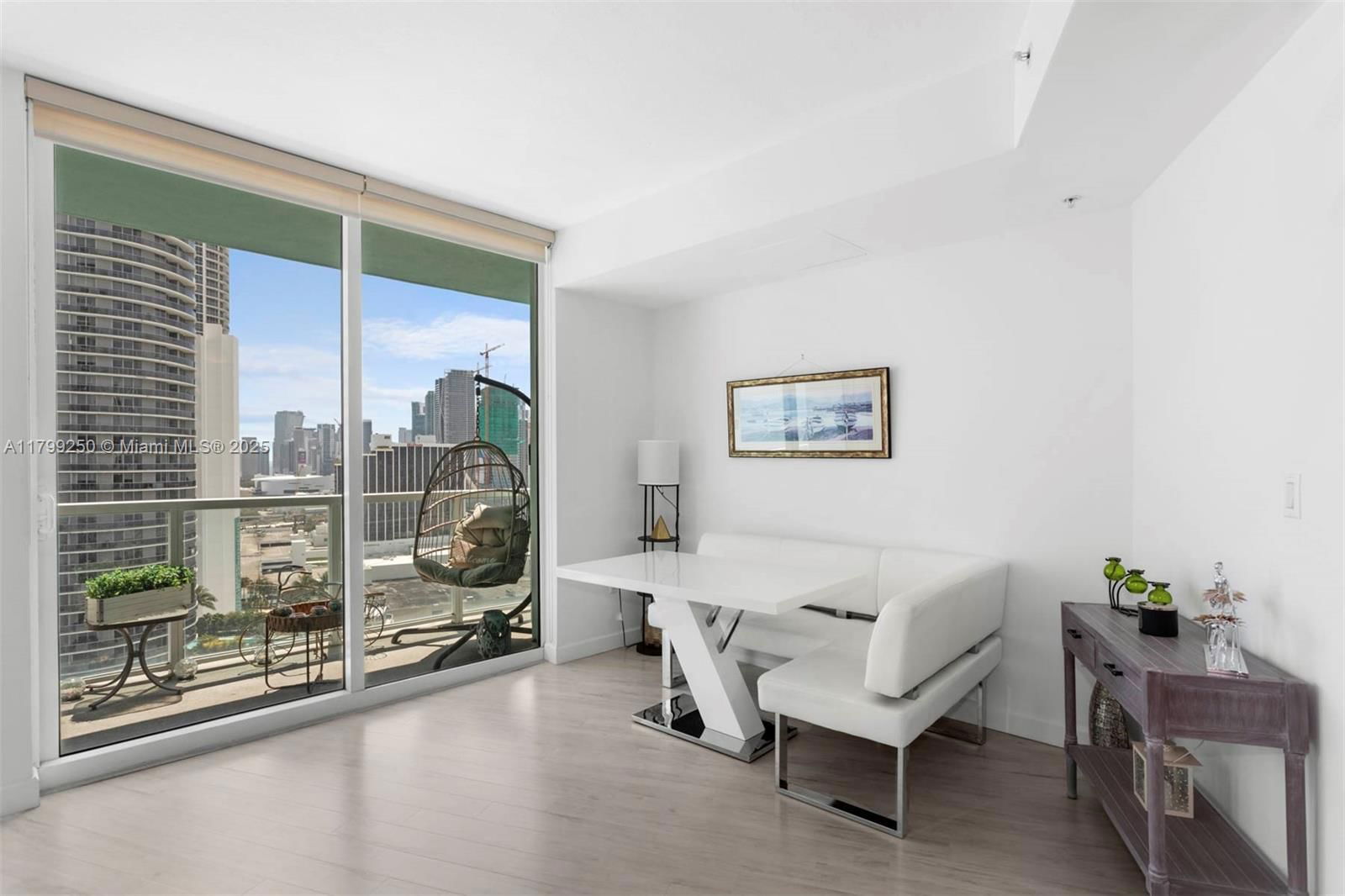 Real estate property located at 1900 Bayshore Dr #2519, Miami-dade, Quantum On The Bay Condo, Miami, FL