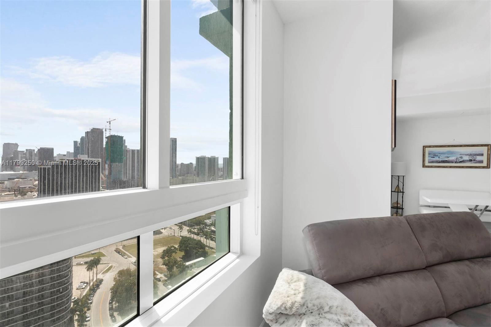Real estate property located at 1900 Bayshore Dr #2519, Miami-dade, Quantum On The Bay Condo, Miami, FL