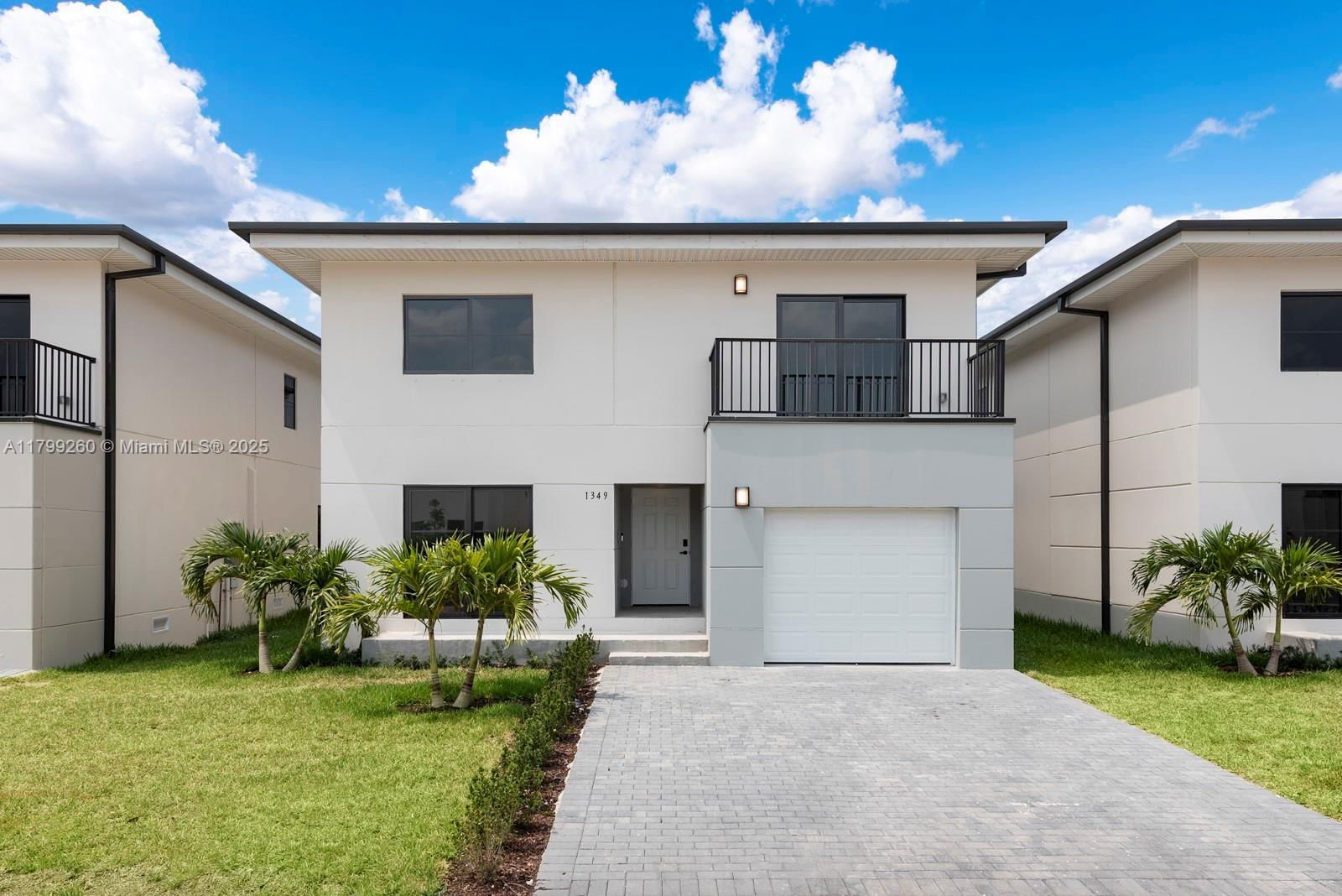 Real estate property located at 1353 1 ST, Miami-dade, On Alba Onx Homes, Florida City, FL