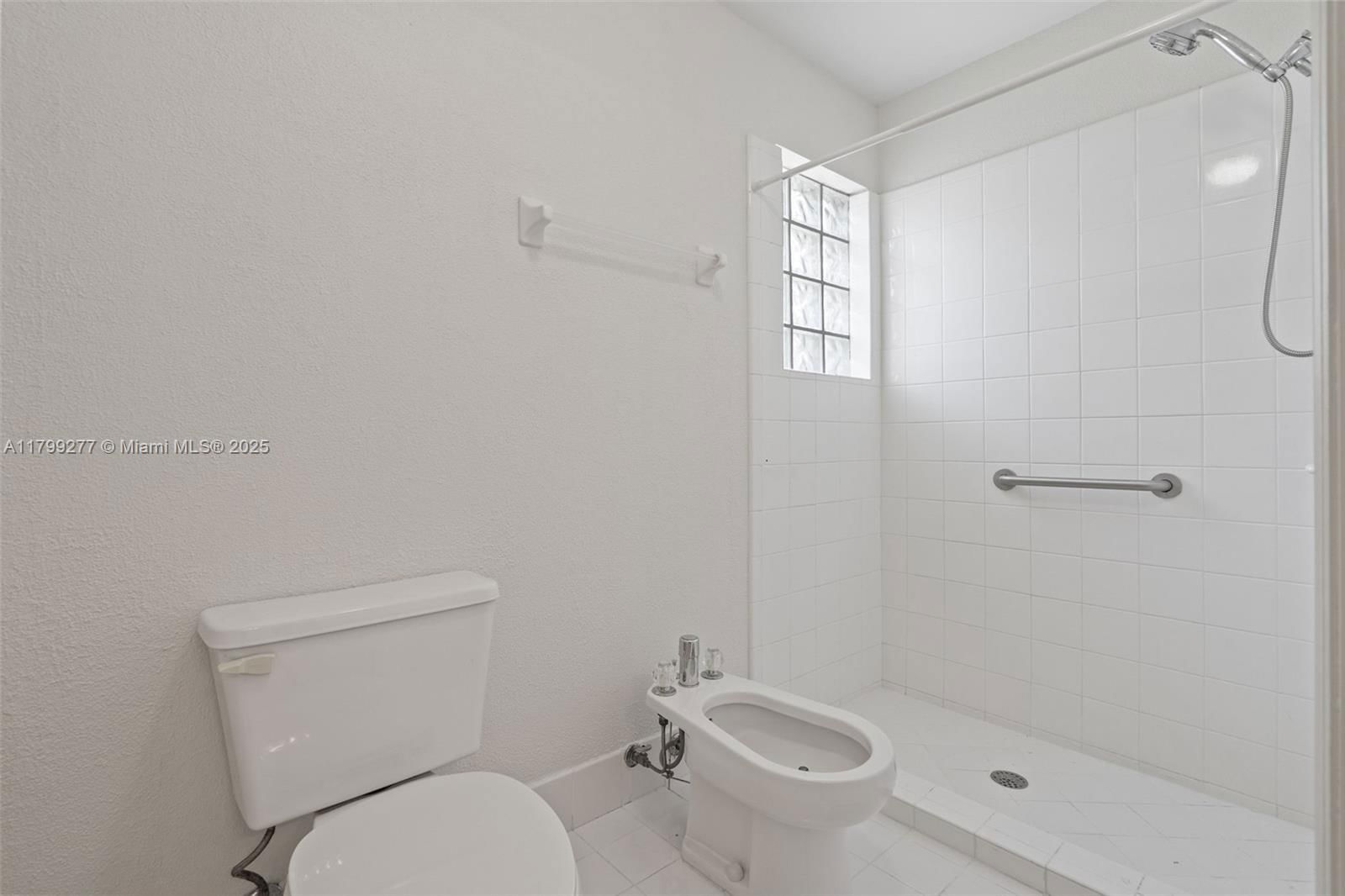 Real estate property located at 14202 151st Ct, Miami-dade, Brightons Meadow Trace, Miami, FL