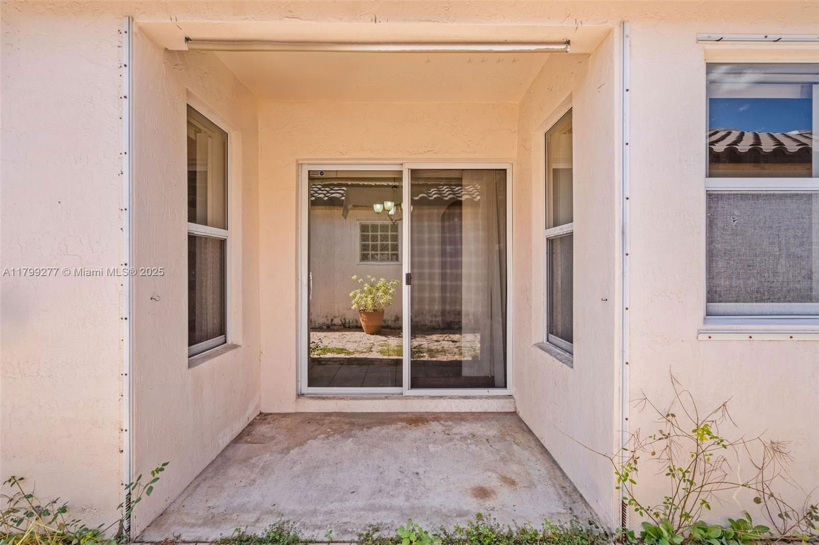 Real estate property located at 14202 151st Ct, Miami-dade, Brightons Meadow Trace, Miami, FL