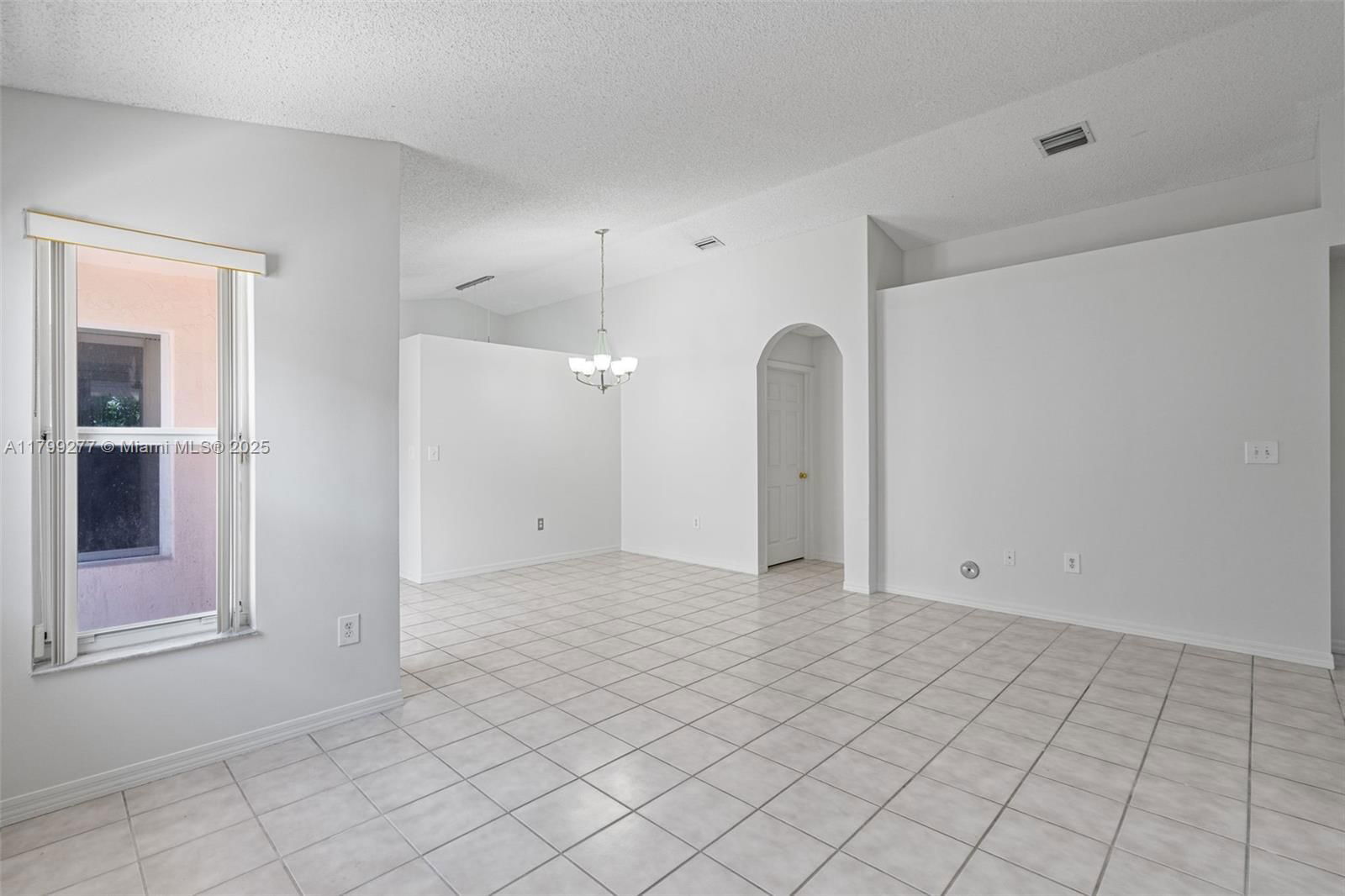 Real estate property located at 14202 151st Ct, Miami-dade, Brightons Meadow Trace, Miami, FL