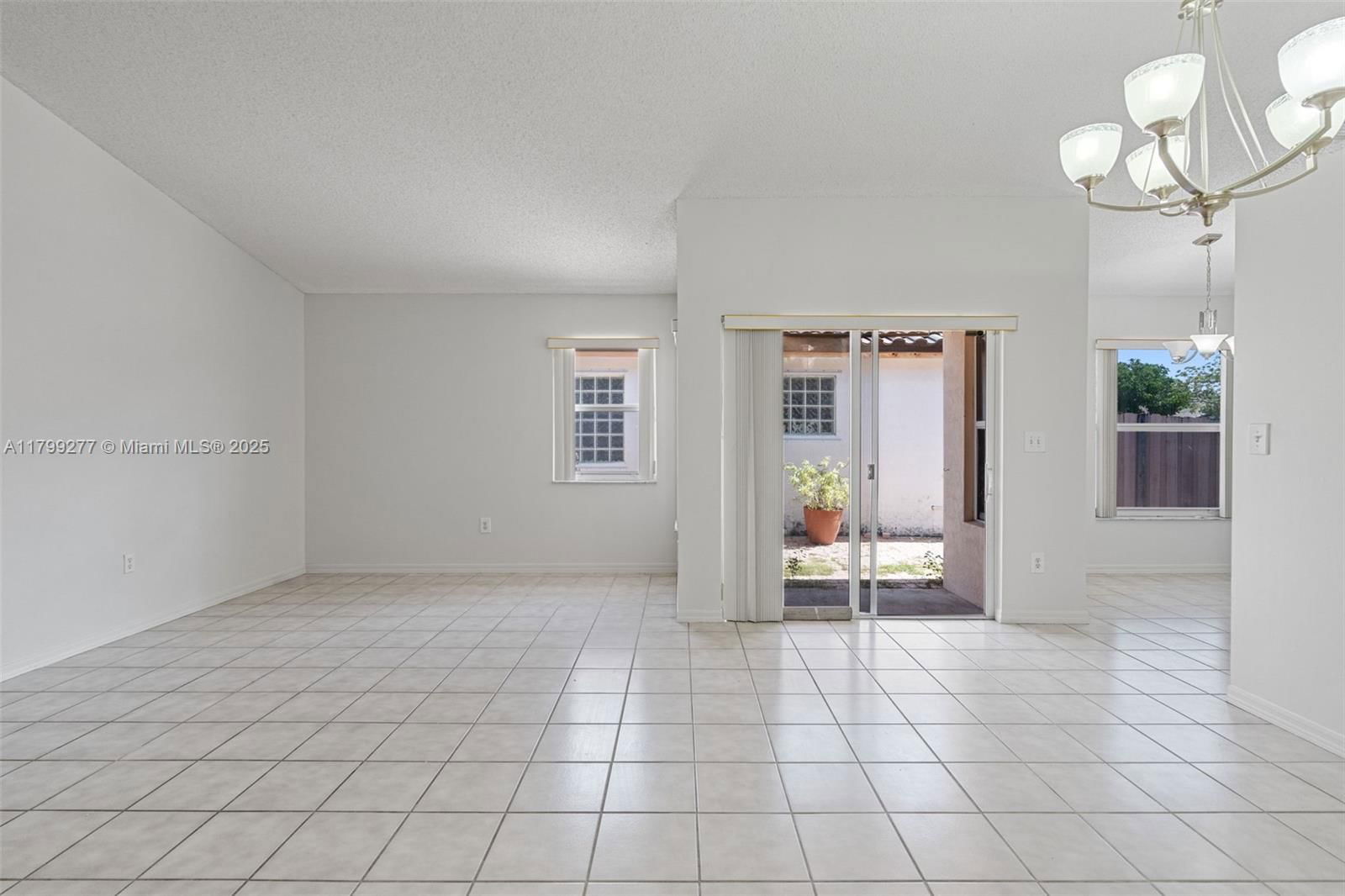 Real estate property located at 14202 151st Ct, Miami-dade, Brightons Meadow Trace, Miami, FL