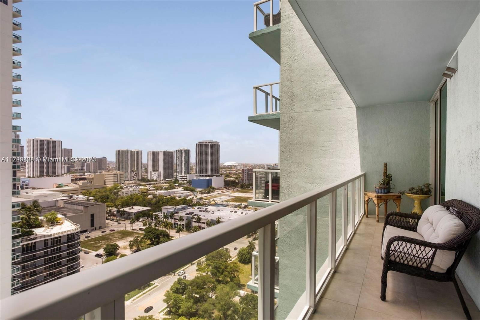 Real estate property located at 1900 Bayshore Dr #2307, Miami-dade, Quantum On The Bay Condo, Miami, FL