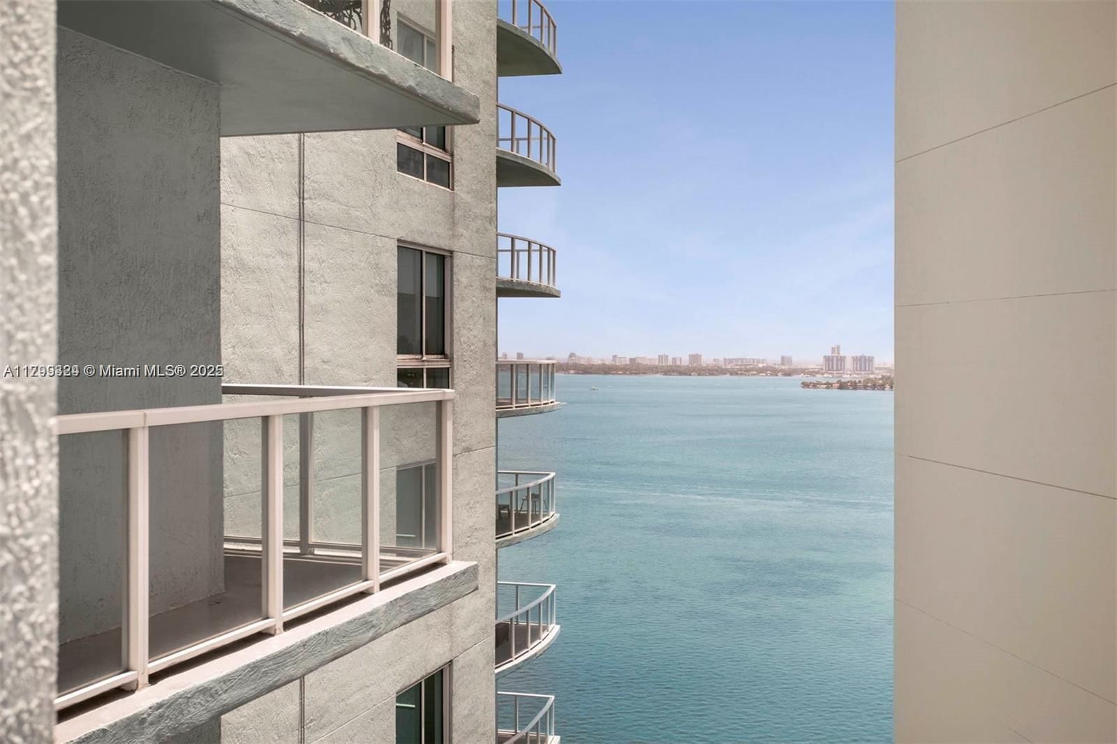 Real estate property located at 1900 Bayshore Dr #2307, Miami-dade, Quantum On The Bay Condo, Miami, FL