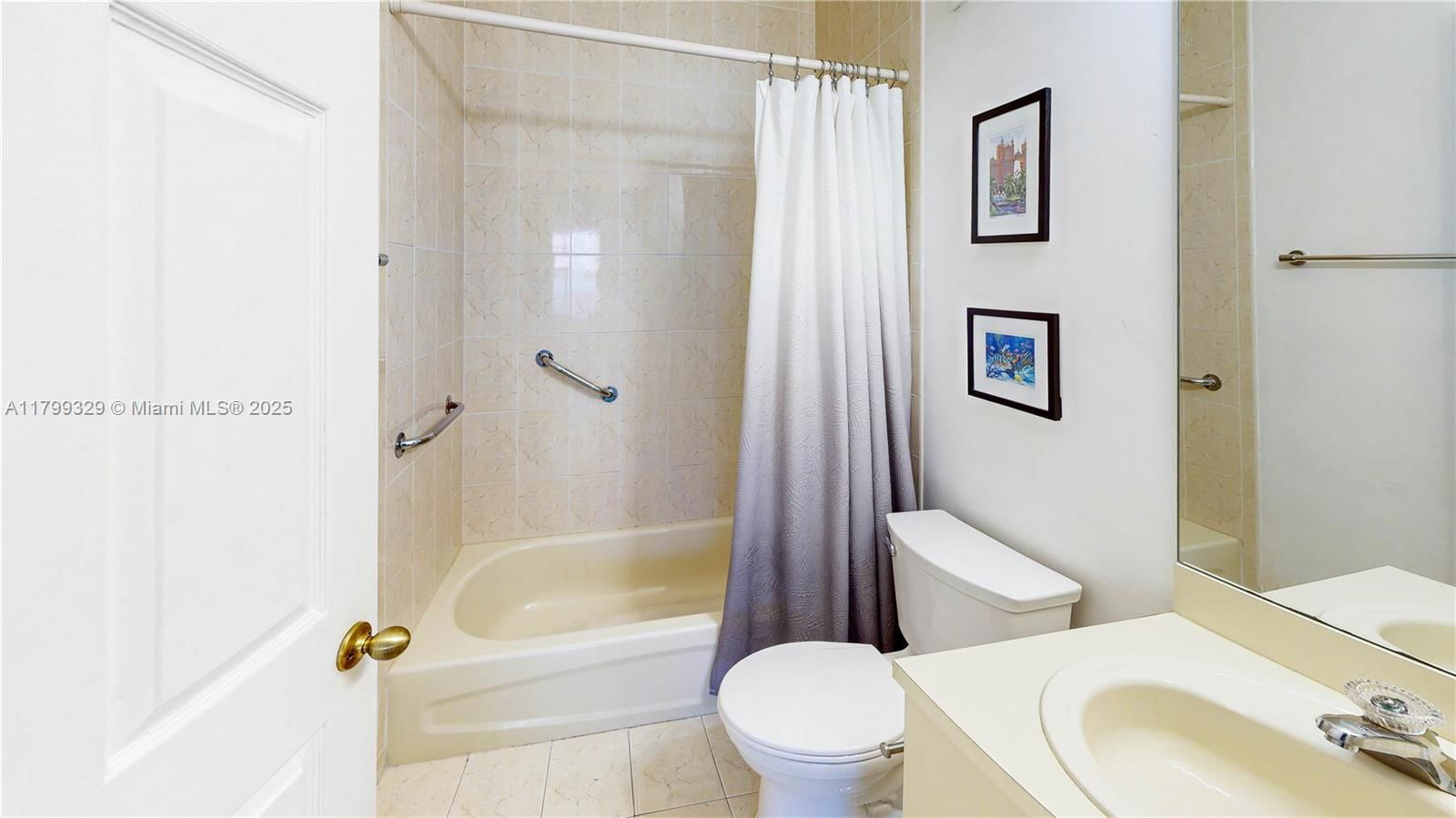 Real estate property located at 4114 25th Ct, Miami-dade, Meghans Place, Homestead, FL