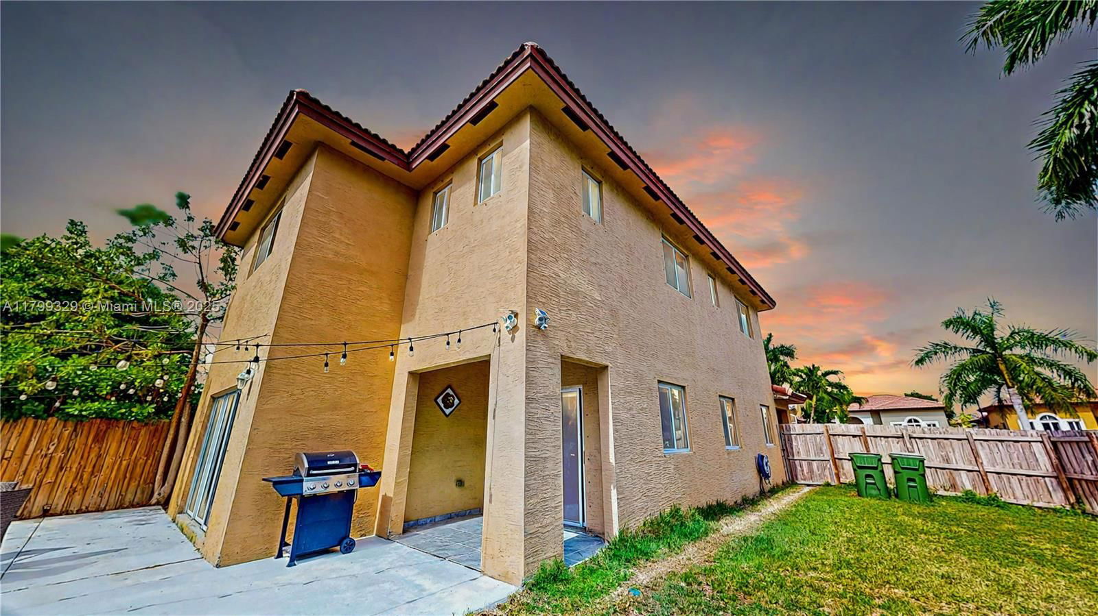 Real estate property located at 4114 25th Ct, Miami-dade, Meghans Place, Homestead, FL
