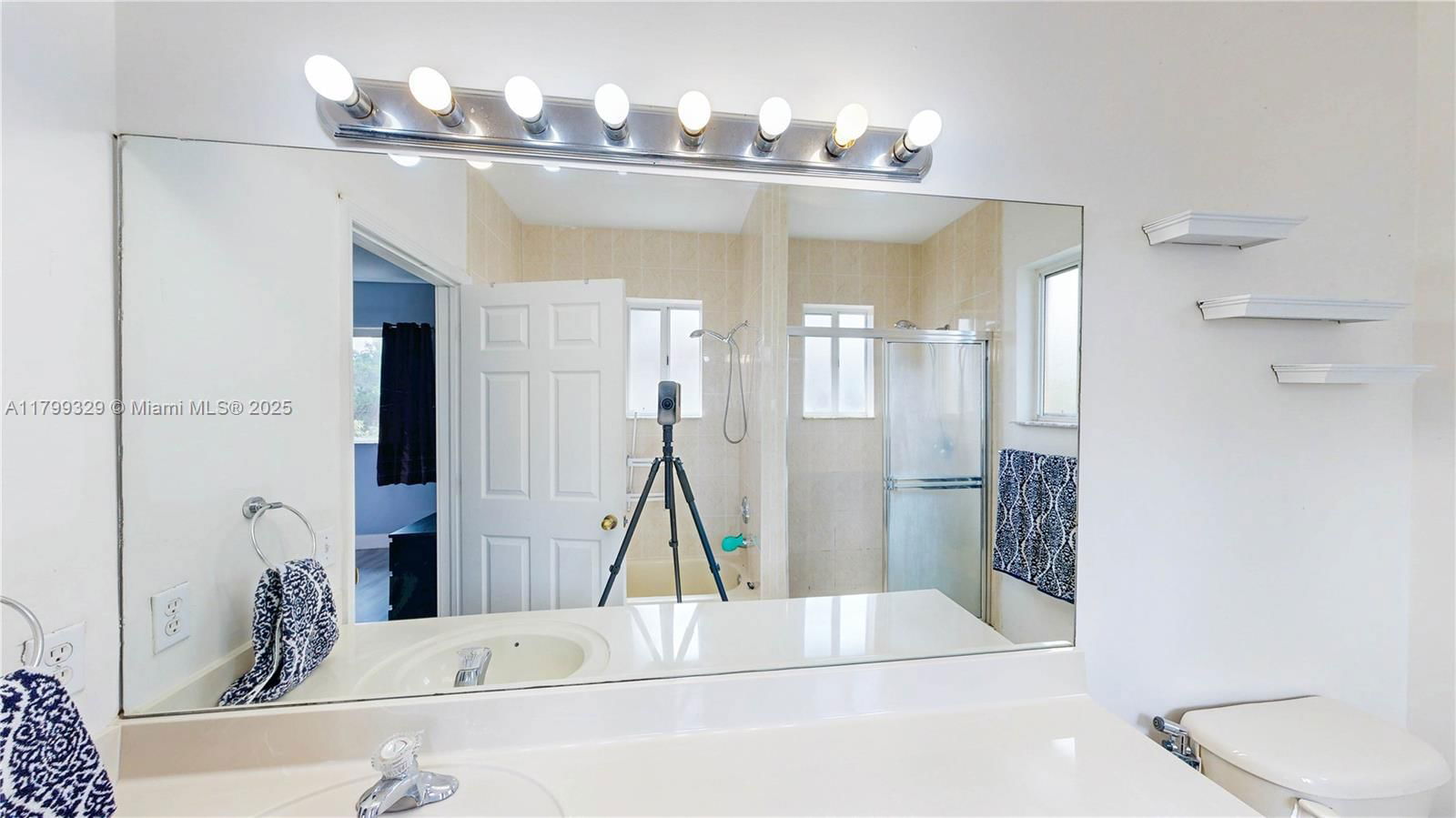 Real estate property located at 4114 25th Ct, Miami-dade, Meghans Place, Homestead, FL