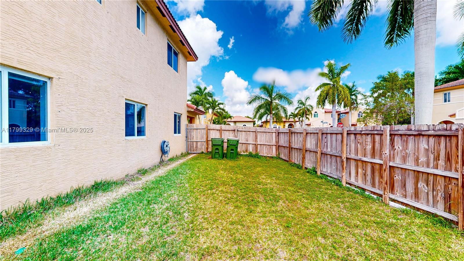 Real estate property located at 4114 25th Ct, Miami-dade, Meghans Place, Homestead, FL