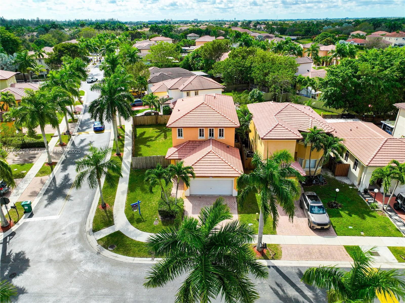 Real estate property located at 4114 25th Ct, Miami-dade, Meghans Place, Homestead, FL