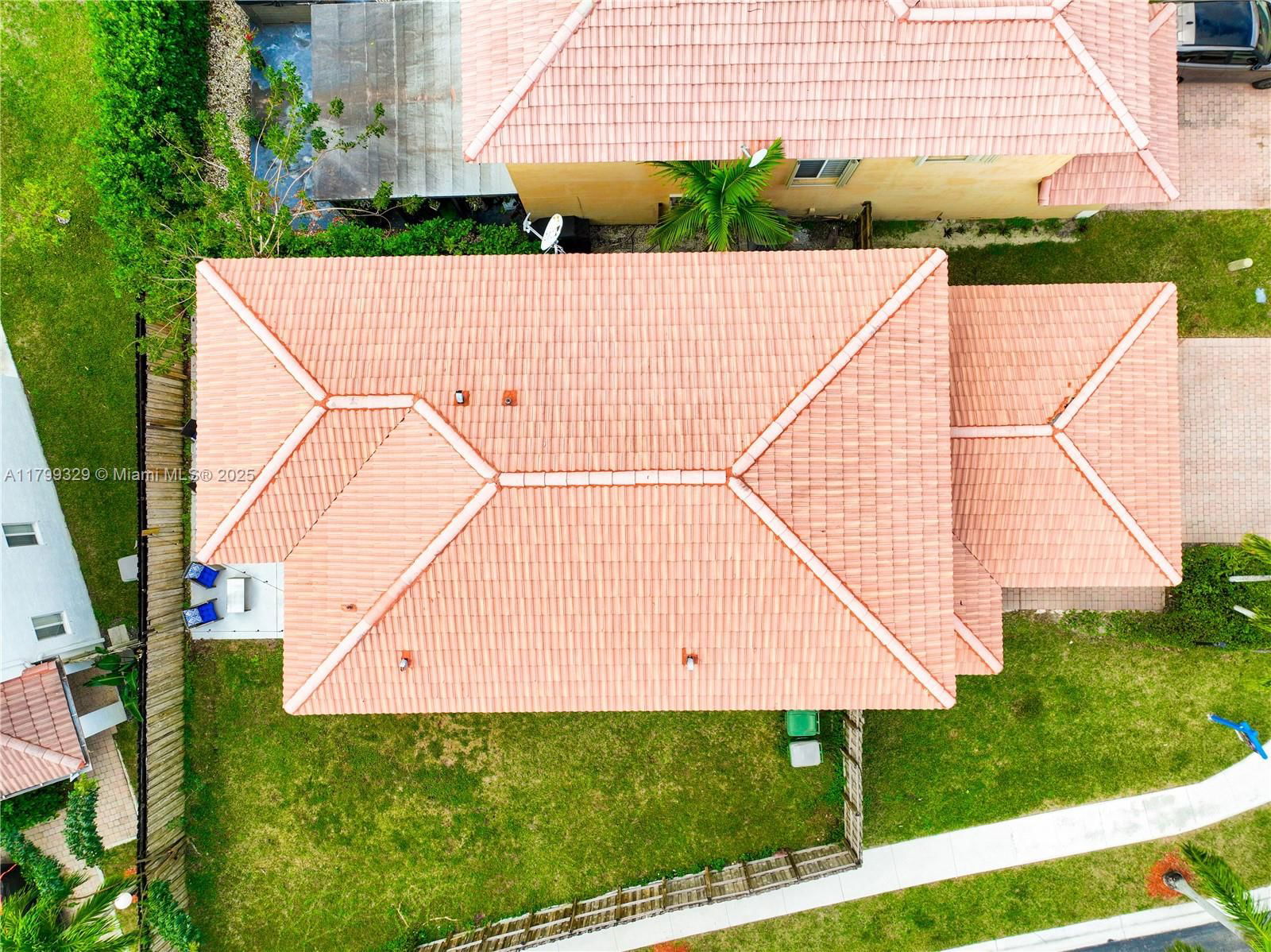 Real estate property located at 4114 25th Ct, Miami-dade, Meghans Place, Homestead, FL
