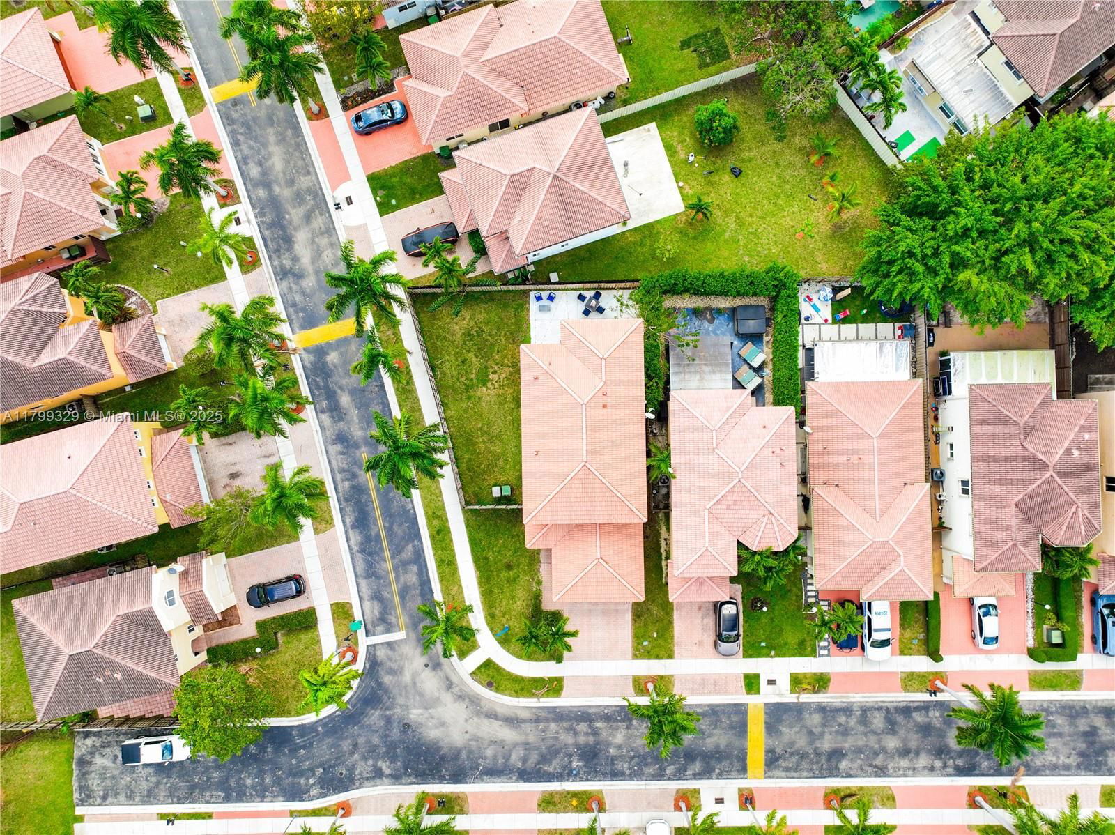 Real estate property located at 4114 25th Ct, Miami-dade, Meghans Place, Homestead, FL