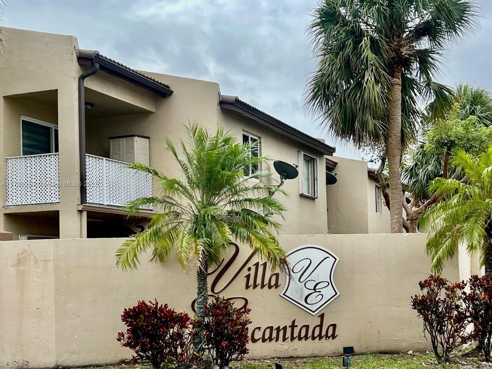 Real estate property located at 15711 137th Ave #201, Miami-dade, Villa Encantada Condo No, Miami, FL