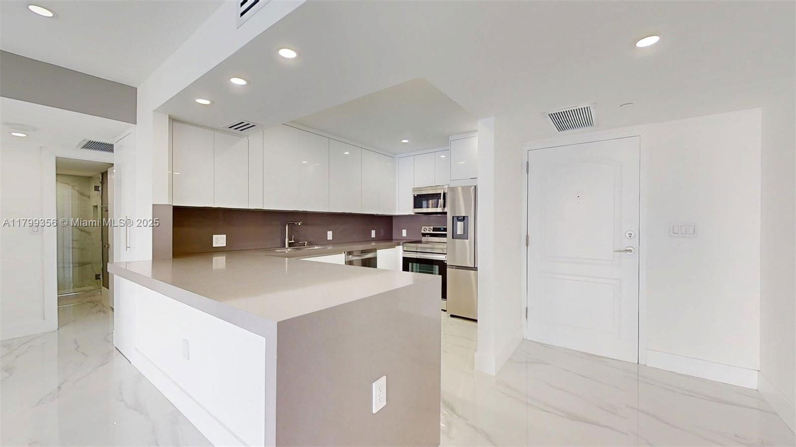 Real estate property located at 3625 Country Club Dr #609, Miami-dade, Aventura Eldorado Condo, Aventura, FL