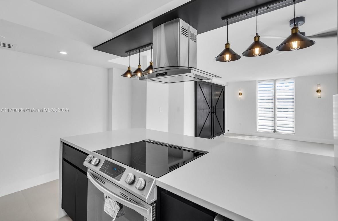 Real estate property located at 8305 Crespi Blvd #3C, Miami-dade, Domino Two Condo, Miami Beach, FL