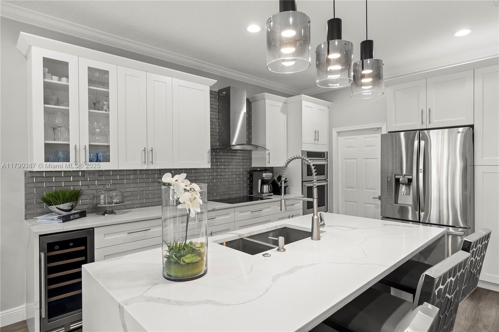 Real estate property located at 5854 Eagle Cay Cir, Broward, Regency Lakes At Coconut, Coconut Creek, FL