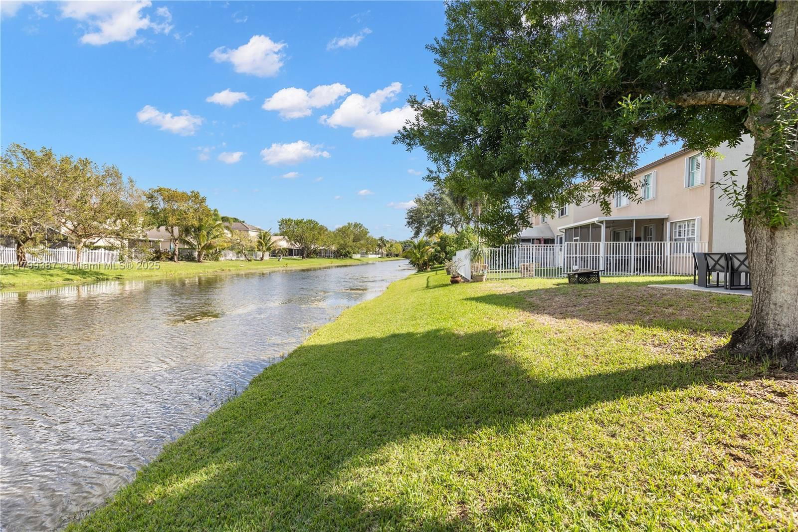 Real estate property located at 5854 Eagle Cay Cir, Broward, Regency Lakes At Coconut, Coconut Creek, FL