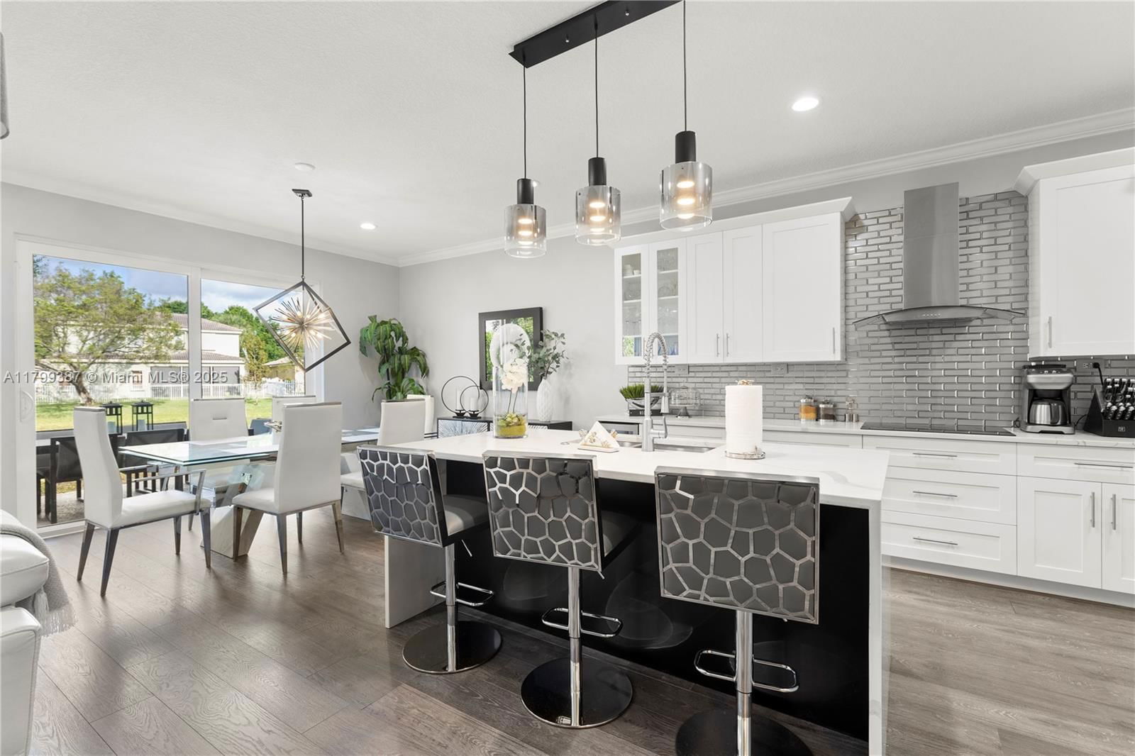 Real estate property located at 5854 Eagle Cay Cir, Broward, Regency Lakes At Coconut, Coconut Creek, FL