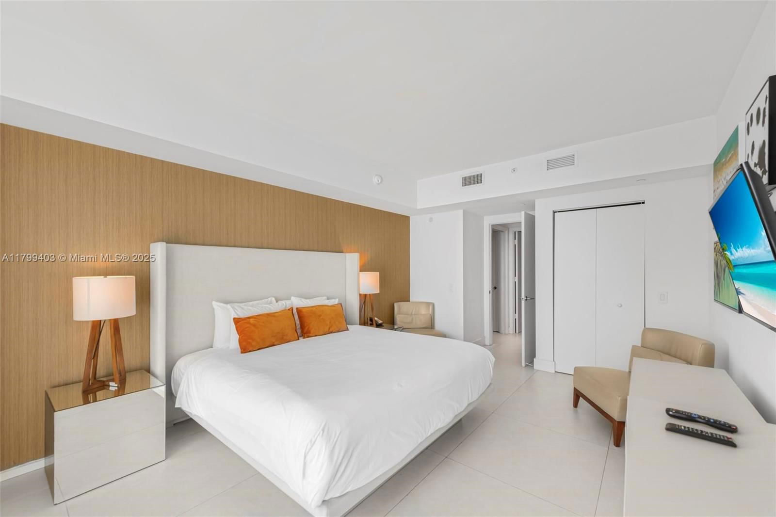 Real estate property located at 4111 Ocean Dr #2409, Broward, 4111 South Ocean Drive Co, Hollywood, FL