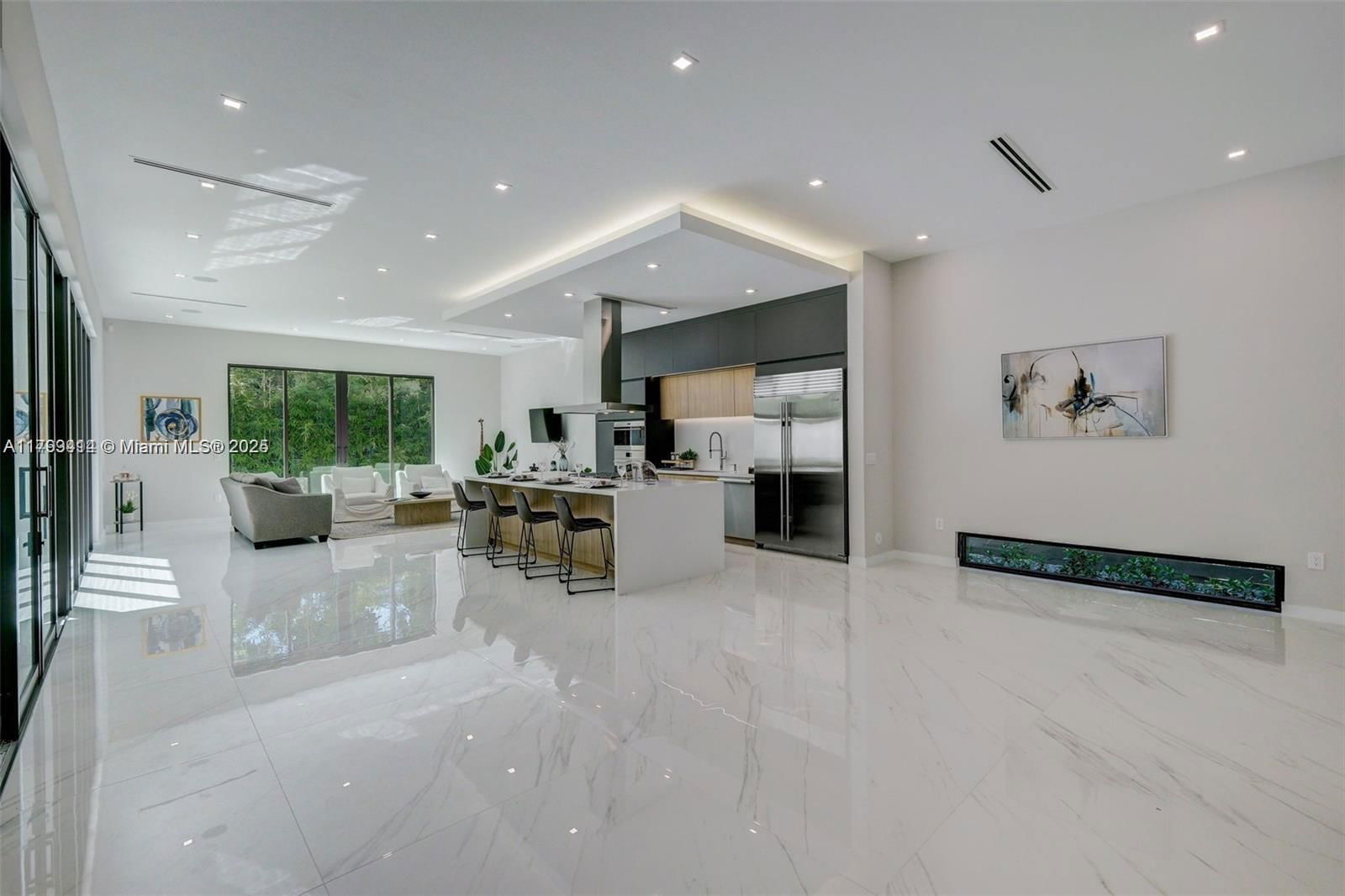Real estate property located at 1780 CHUCUNANTAH RD, Miami-dade, Sunshine Fruits Co, Miami, FL