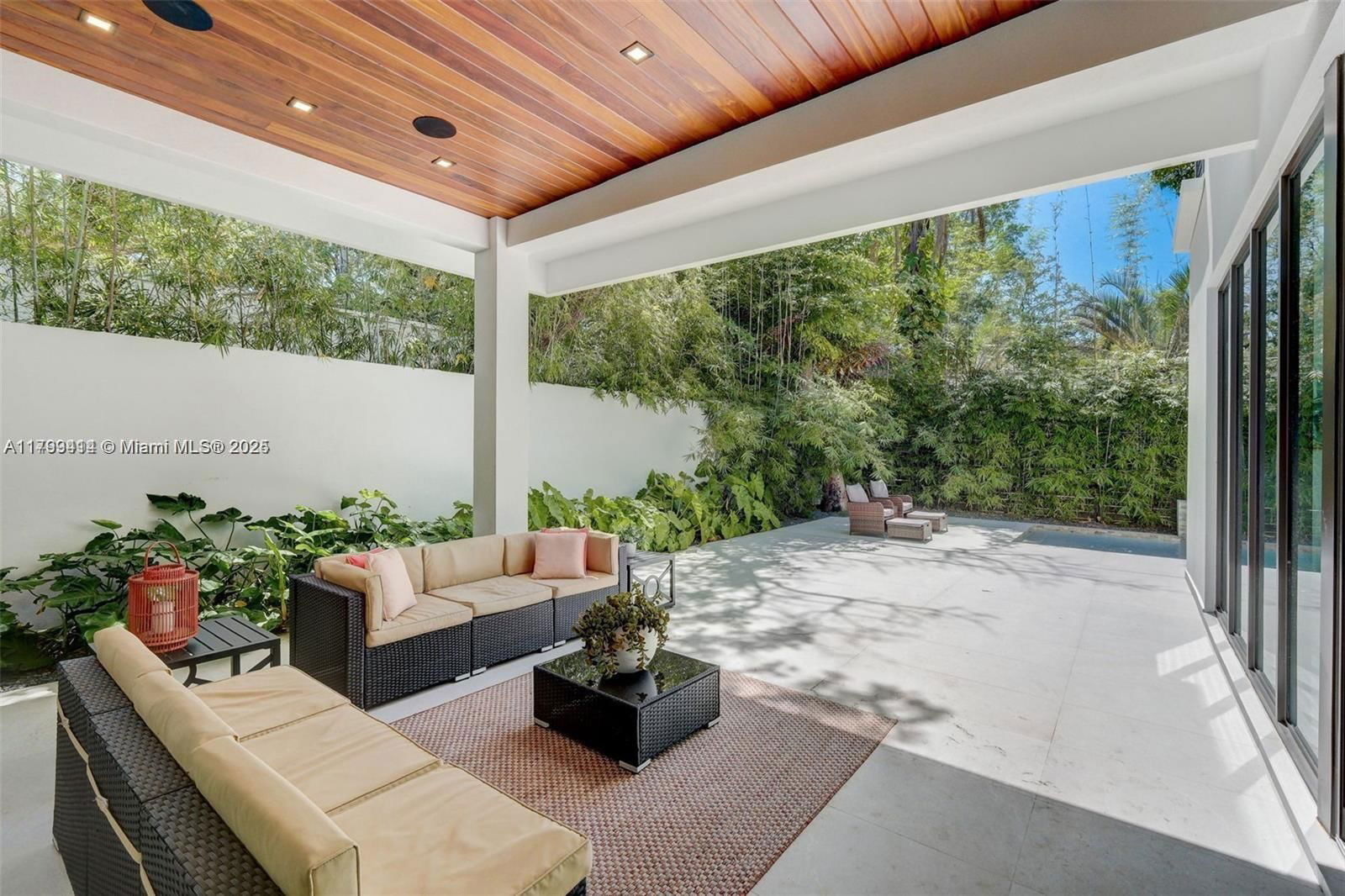Real estate property located at 1780 CHUCUNANTAH RD, Miami-dade, Sunshine Fruits Co, Miami, FL